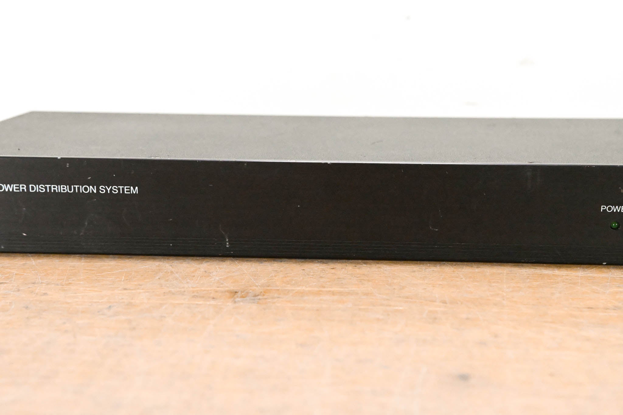 Shure UA844 Antenna Distribution System - 470-900 MHz (NO POWER SUPPLY)