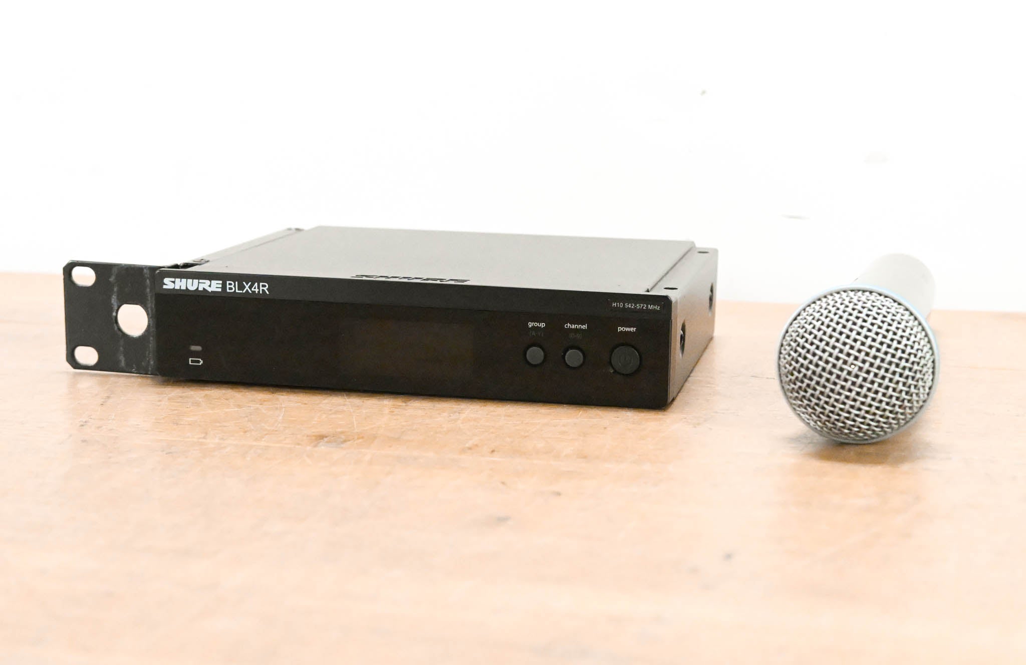Shure BLX24R/B58 Handheld Wireless System - H10 Band (NO POWER SUPPLY)