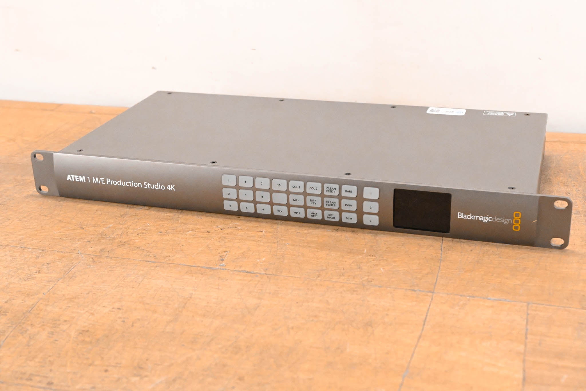 Blackmagic Design ATEM 1 M/E Production Studio 4K CG01VU7 Blackmagic Design ATEM 1 M/E Production Studio 4K CG01VU7