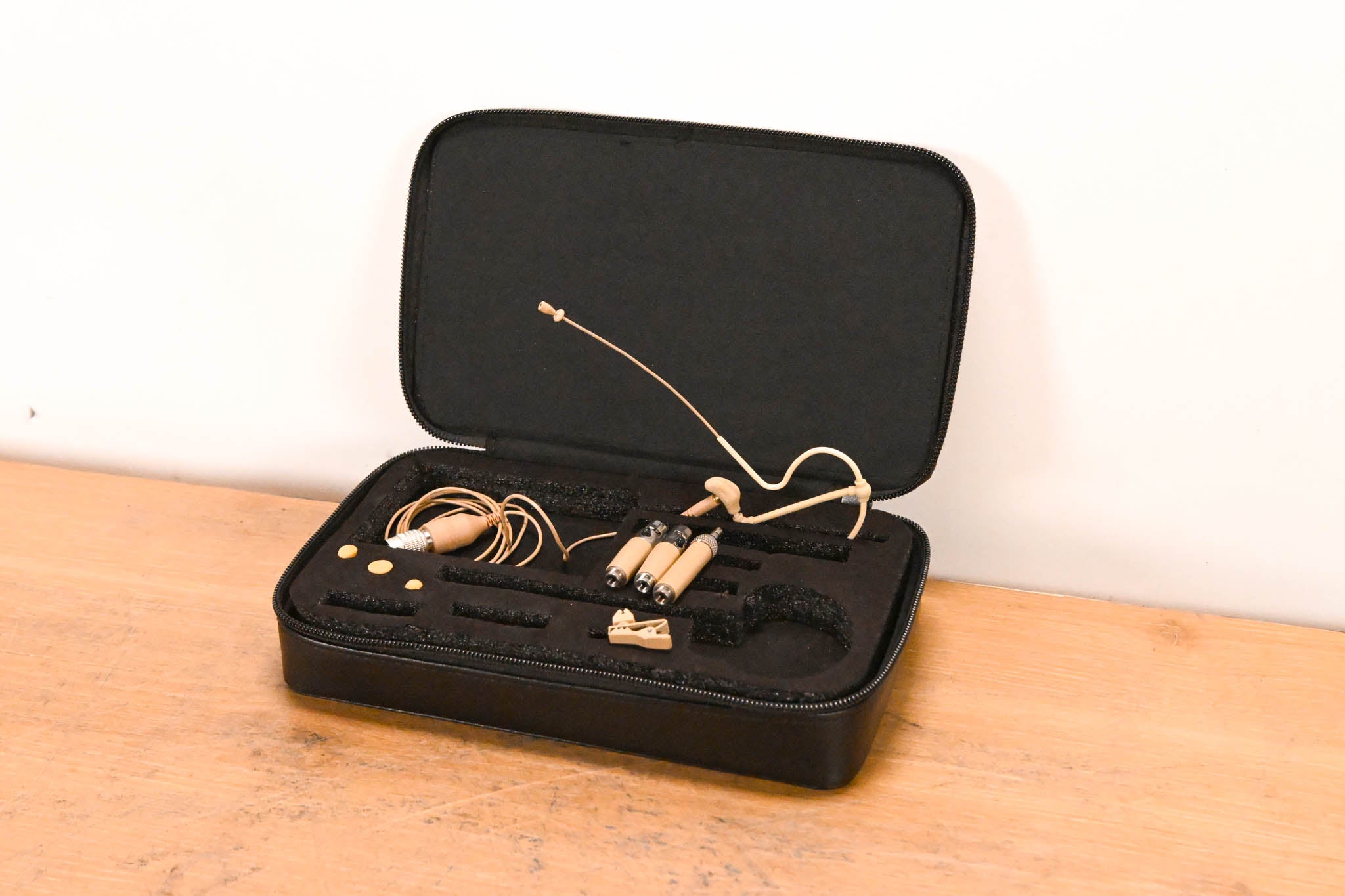 Samson SE10 Earset Microphone with Condenser Capsule & Accessories