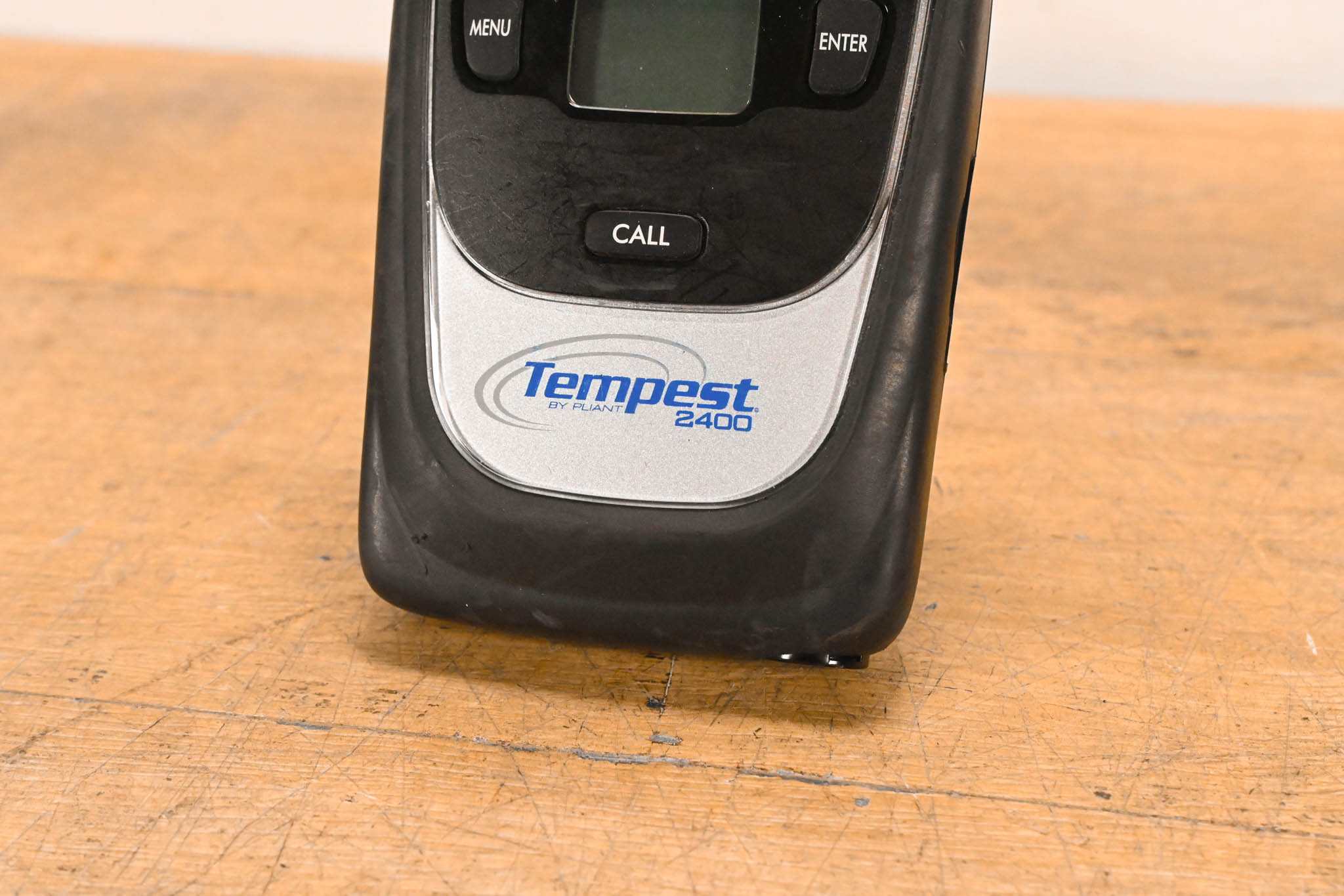 Clear-Com TMR42524INCC Tempest 2400 4-Channel Wireless Belt Station