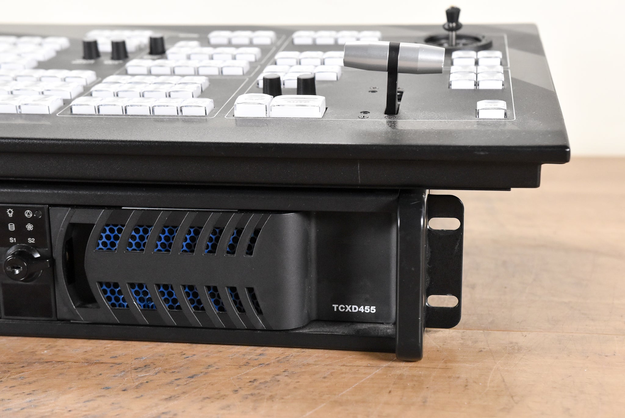 NewTek TriCaster 455 Video Switcher w/ TCXD455 CS