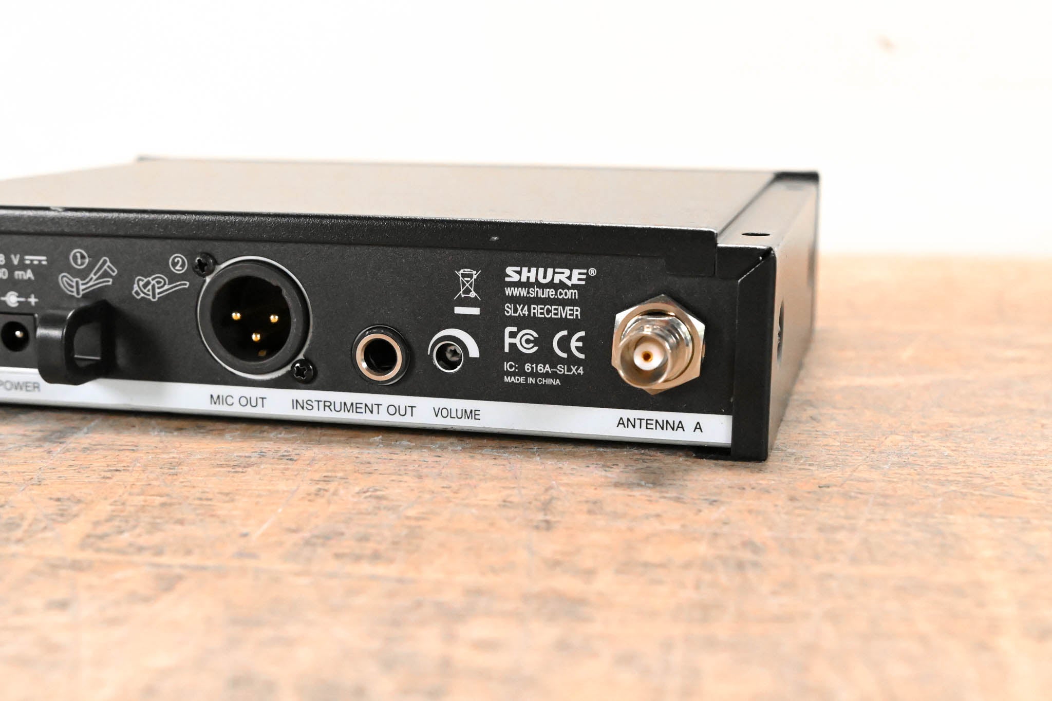 Shure SLX14 Bodypack Wireless System - G4 Band (NO POWER SUPPLY)