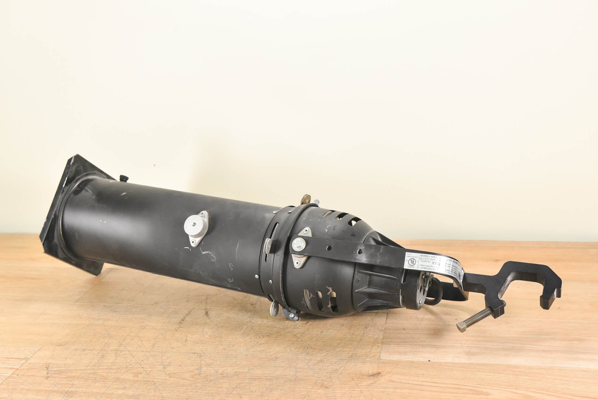 L&E AQ61 Ellipsoidal Light (Unknown Lens Degree)