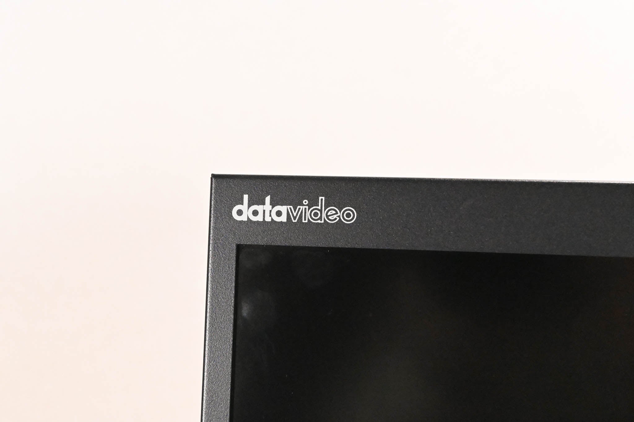 Datavideo TLM-170v 17" ScopeView Production Monitor