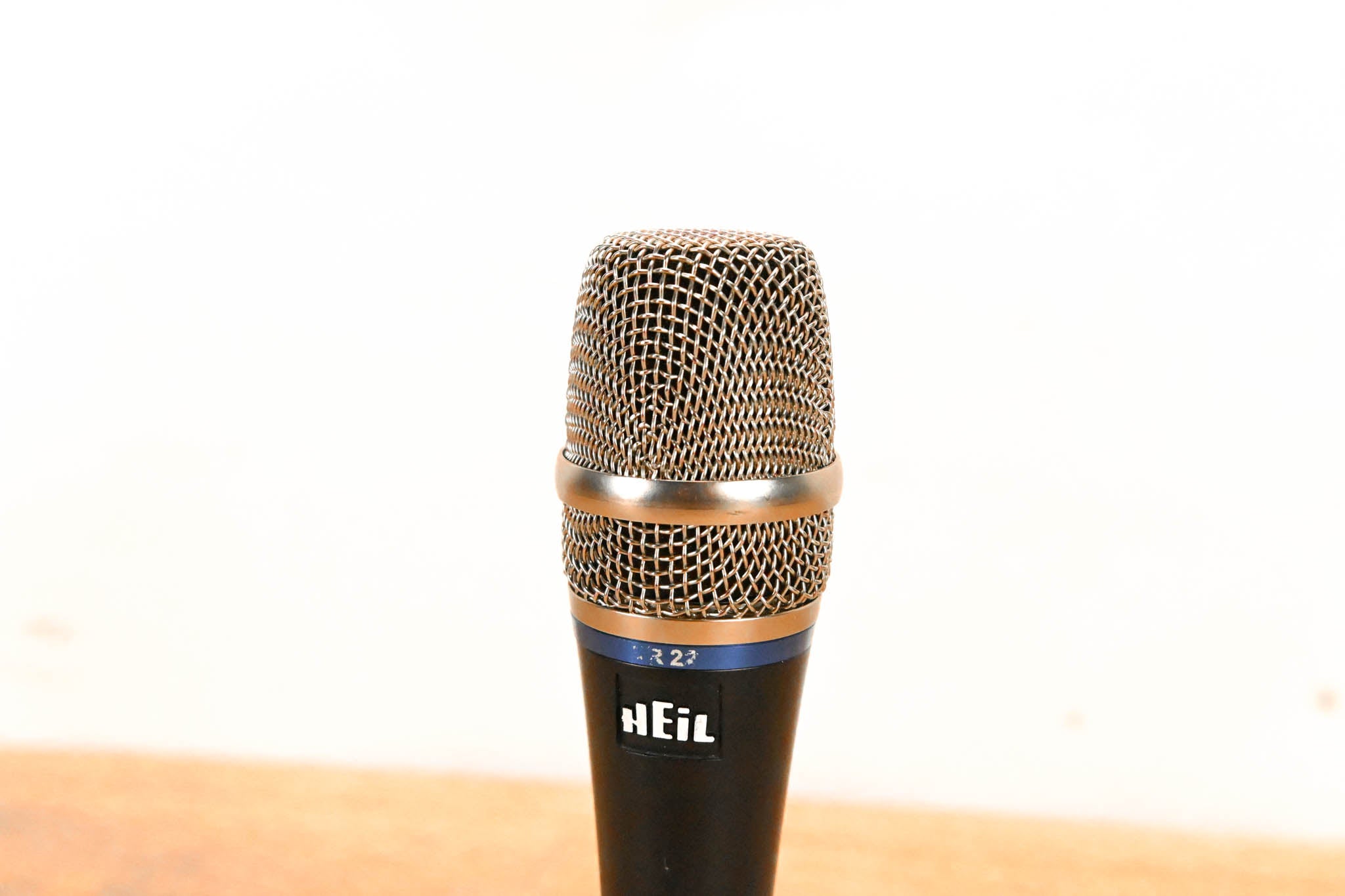 Heil PR 22 Handheld Cardioid Dynamic Microphone