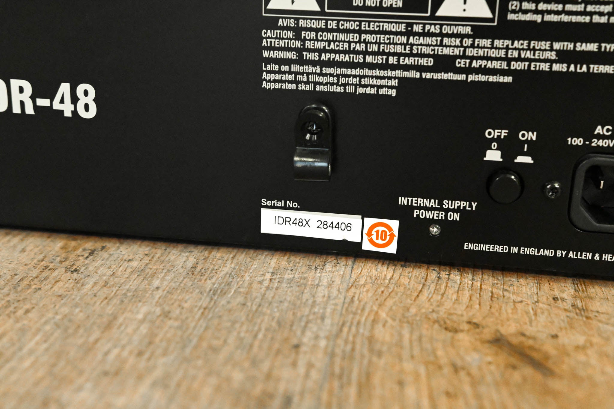 Allen & Heath iLive-T112 Mixing Surface with iDR-48 Fixed Format MixRack