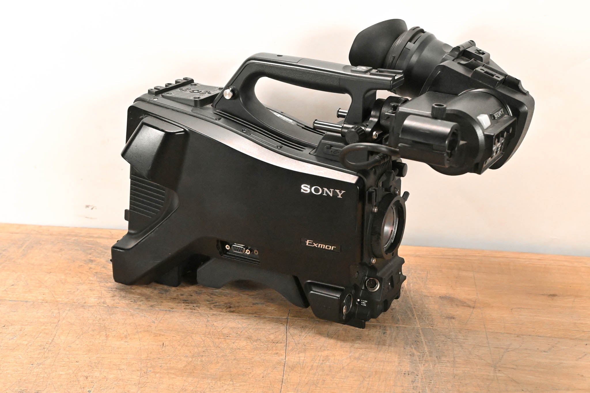Sony HXC-FB80 Full HD Studio Camera Body