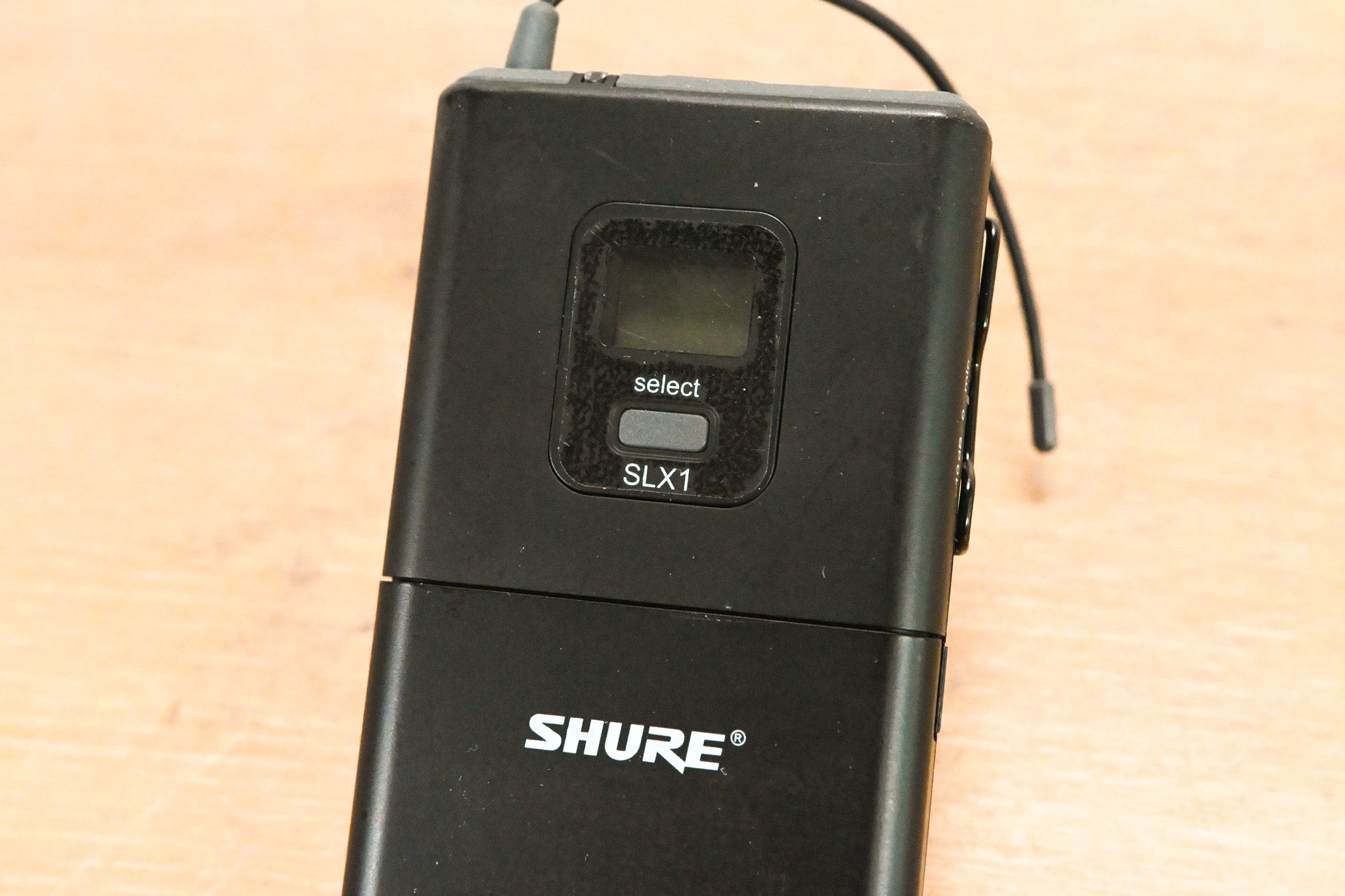 Shure SLX14 Bodypack Wireless System - G4 Band (NO POWER SUPPLY)