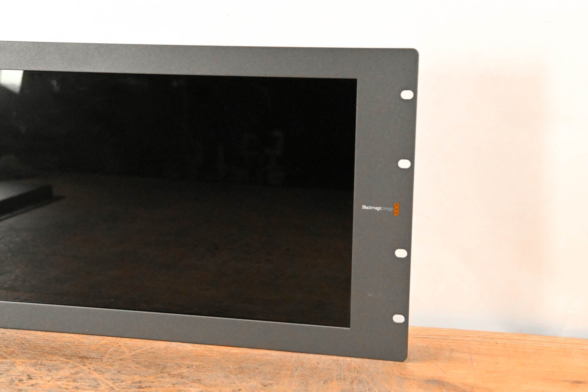Blackmagic Design SmartView HD 17" Studio Monitor (NO POWER SUPPLY)