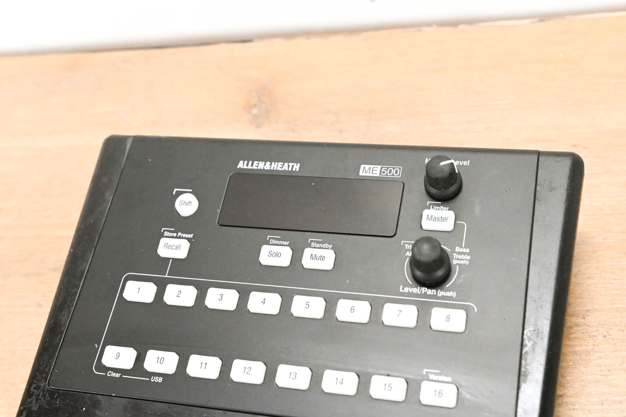 Allen & Heath ME-500 16-Channel Personal Mixer