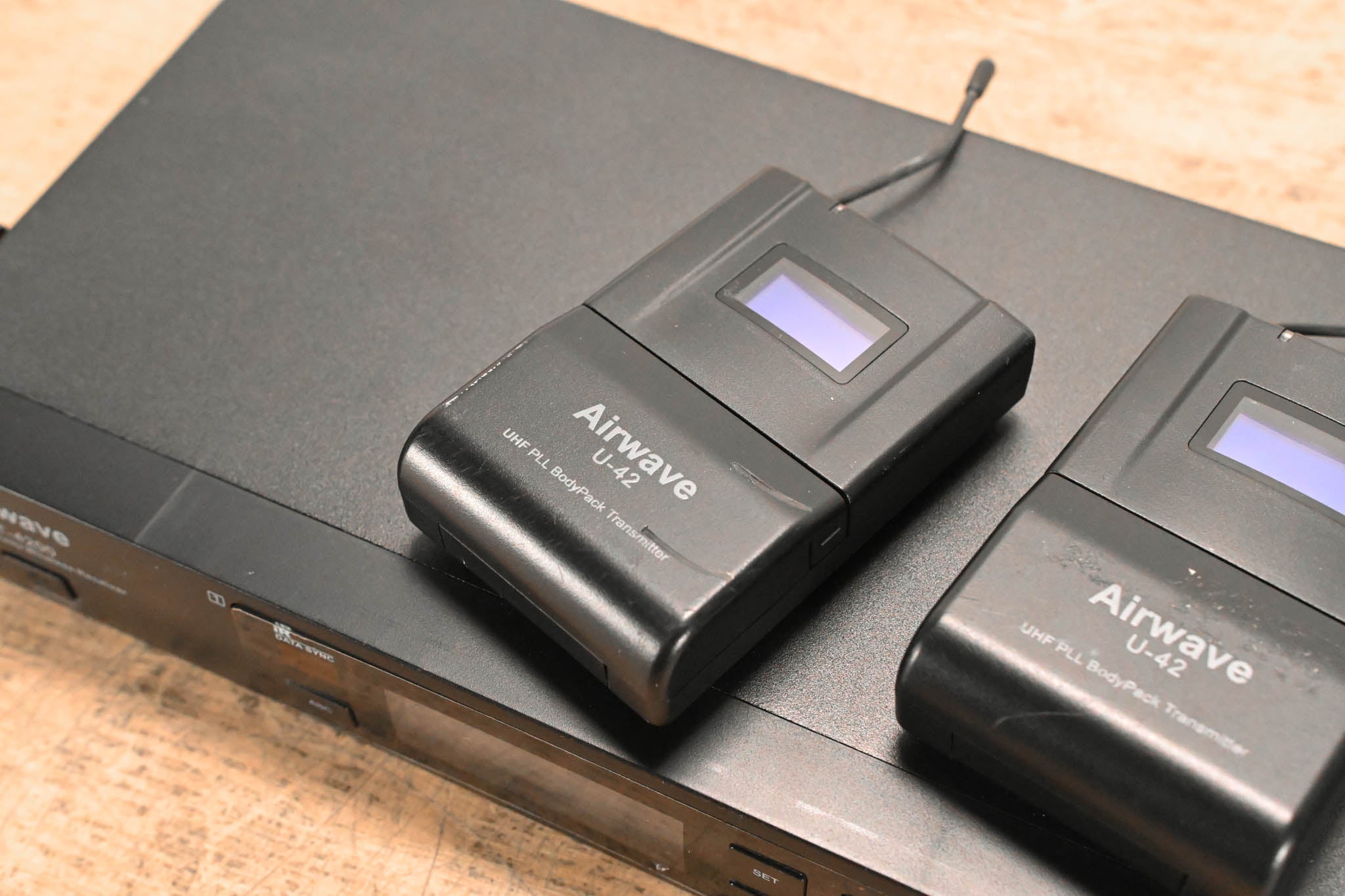 Airwave Technologies AT-4220 Wireless System B Range NO POWER SUPPLY