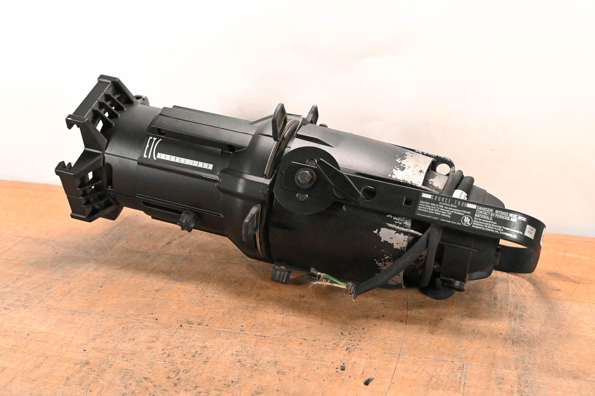 ETC Source Four 575 50 Degree Ellipsoidal Light