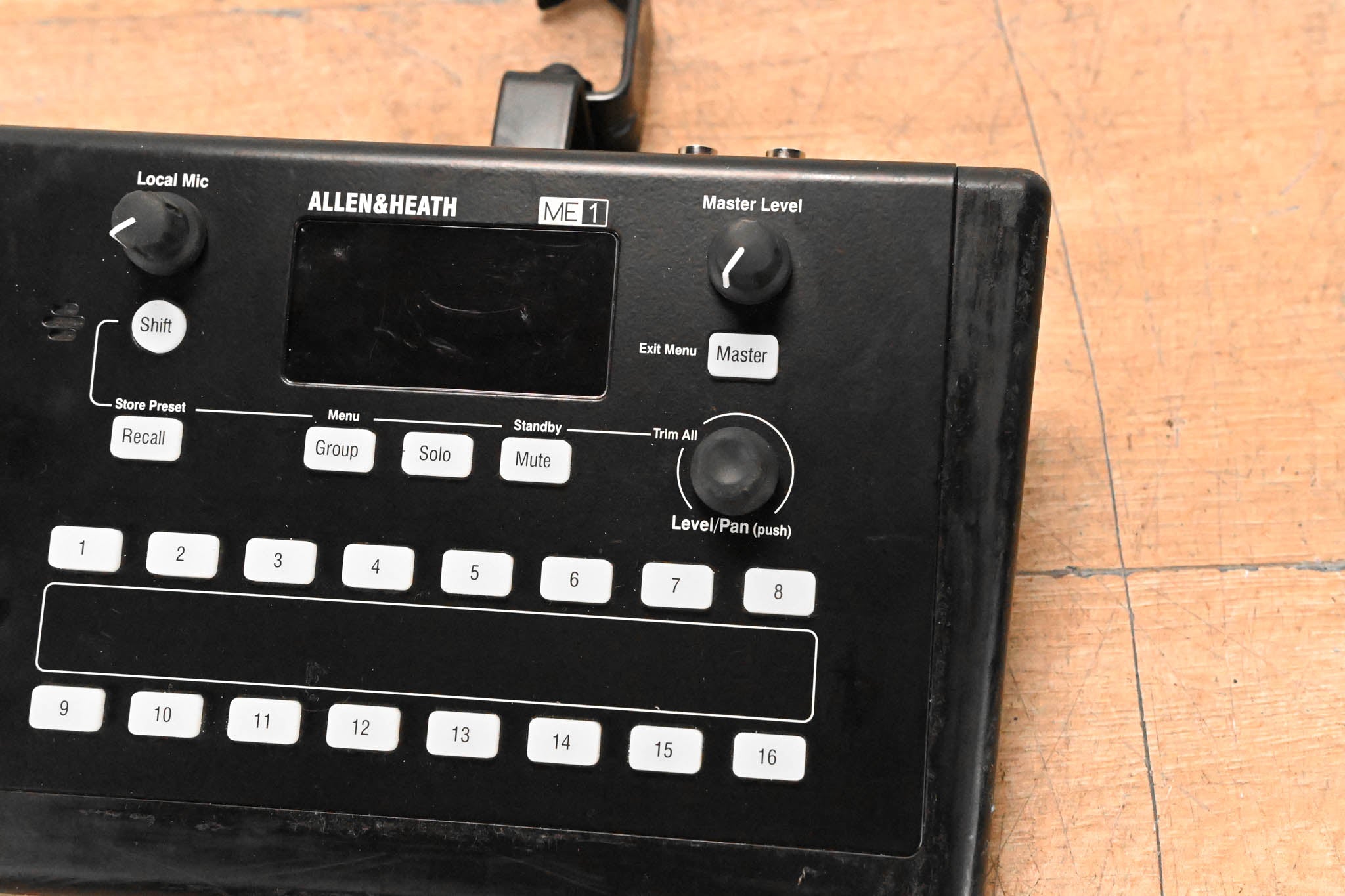 Allen & Heath ME-1 Personal Monitor Mixer