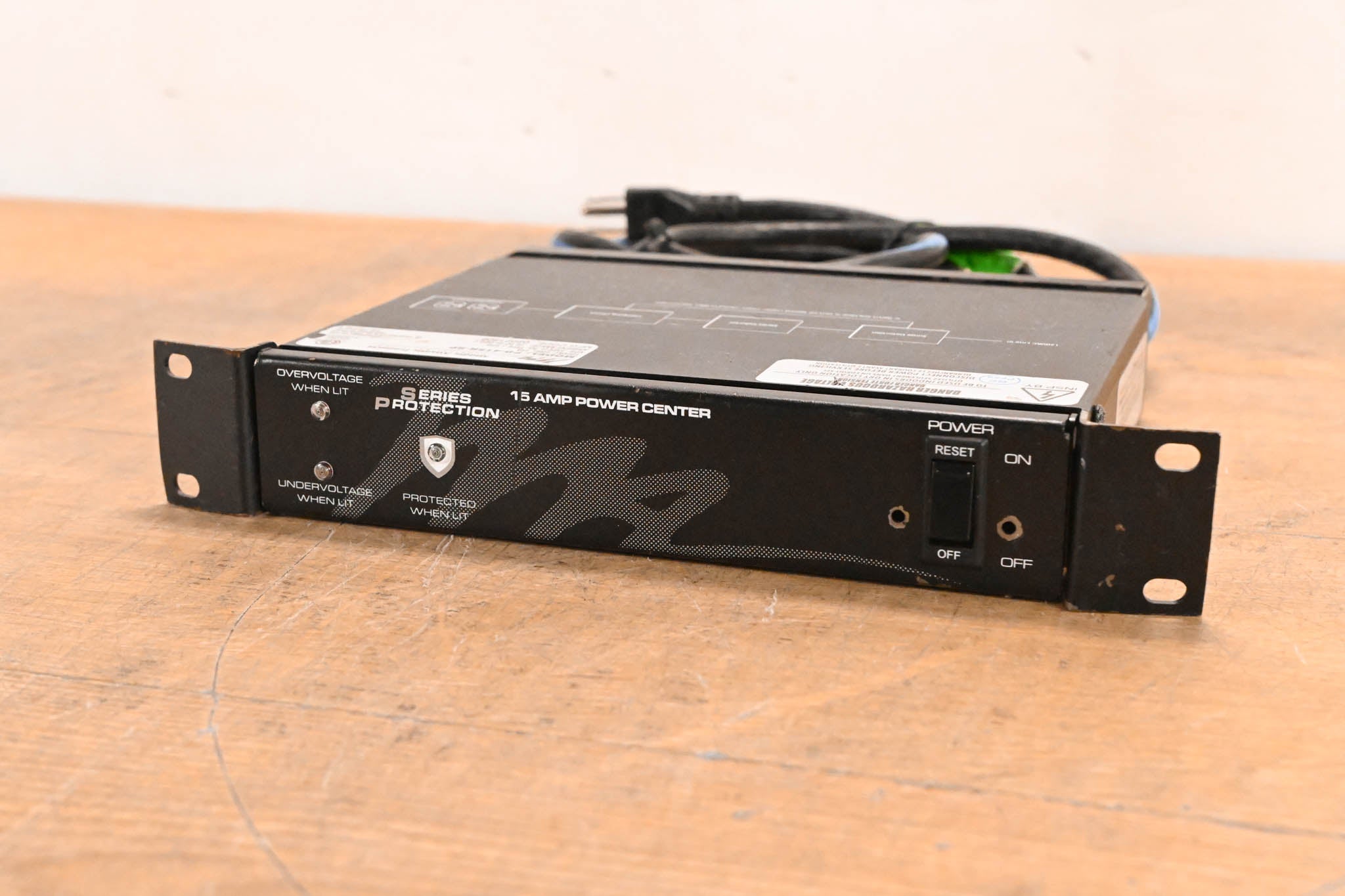 Middle Atlantic PD-415R-SP 4-Outlet 15 Amp Rackmount Power Strip
