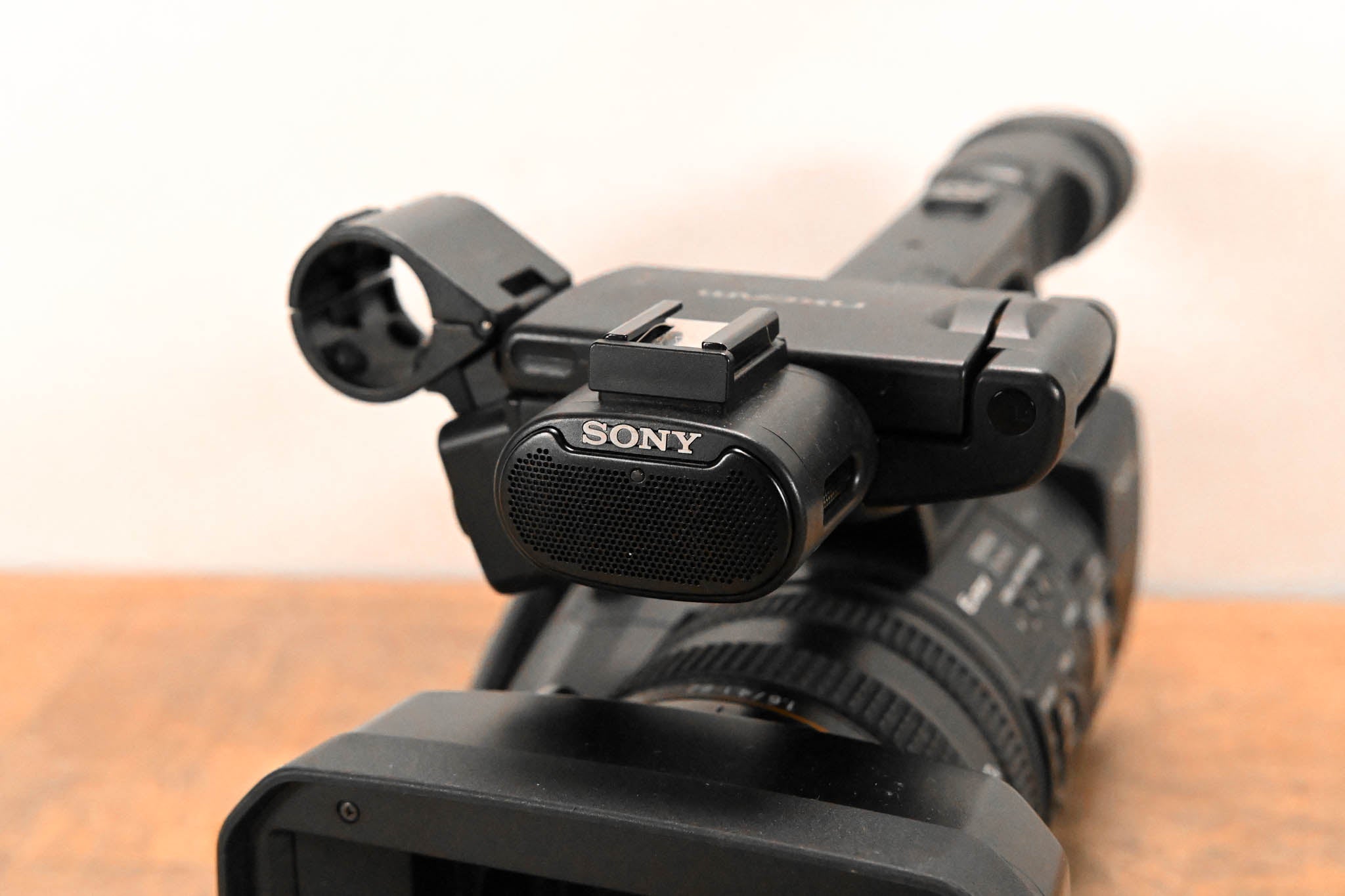 Sony HXR-NX5U NXCAM Professional Camcorder