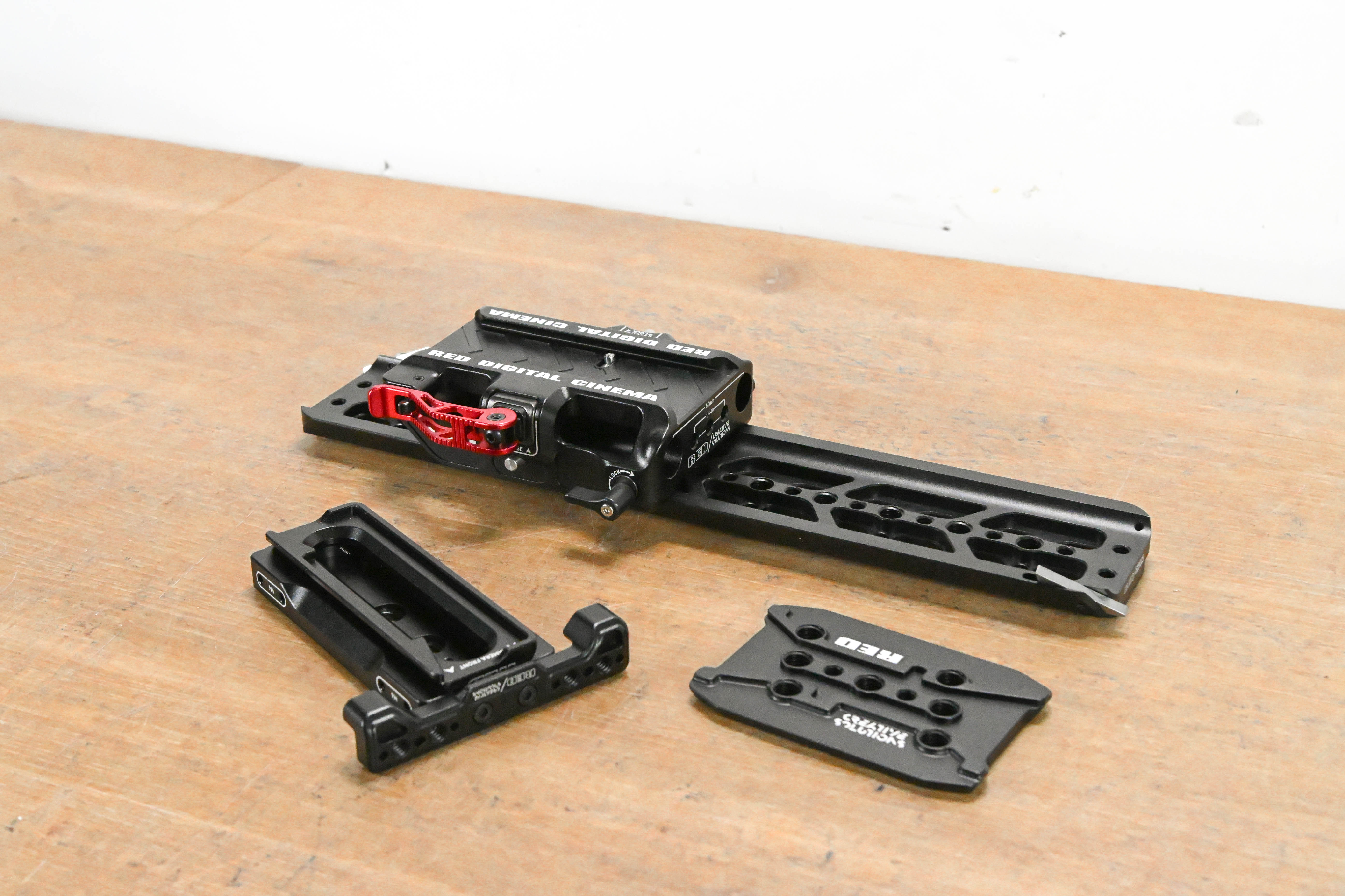 RED Digital Cinema V-RAPTOR QR Platform w/ Arca & Dovetail Plate