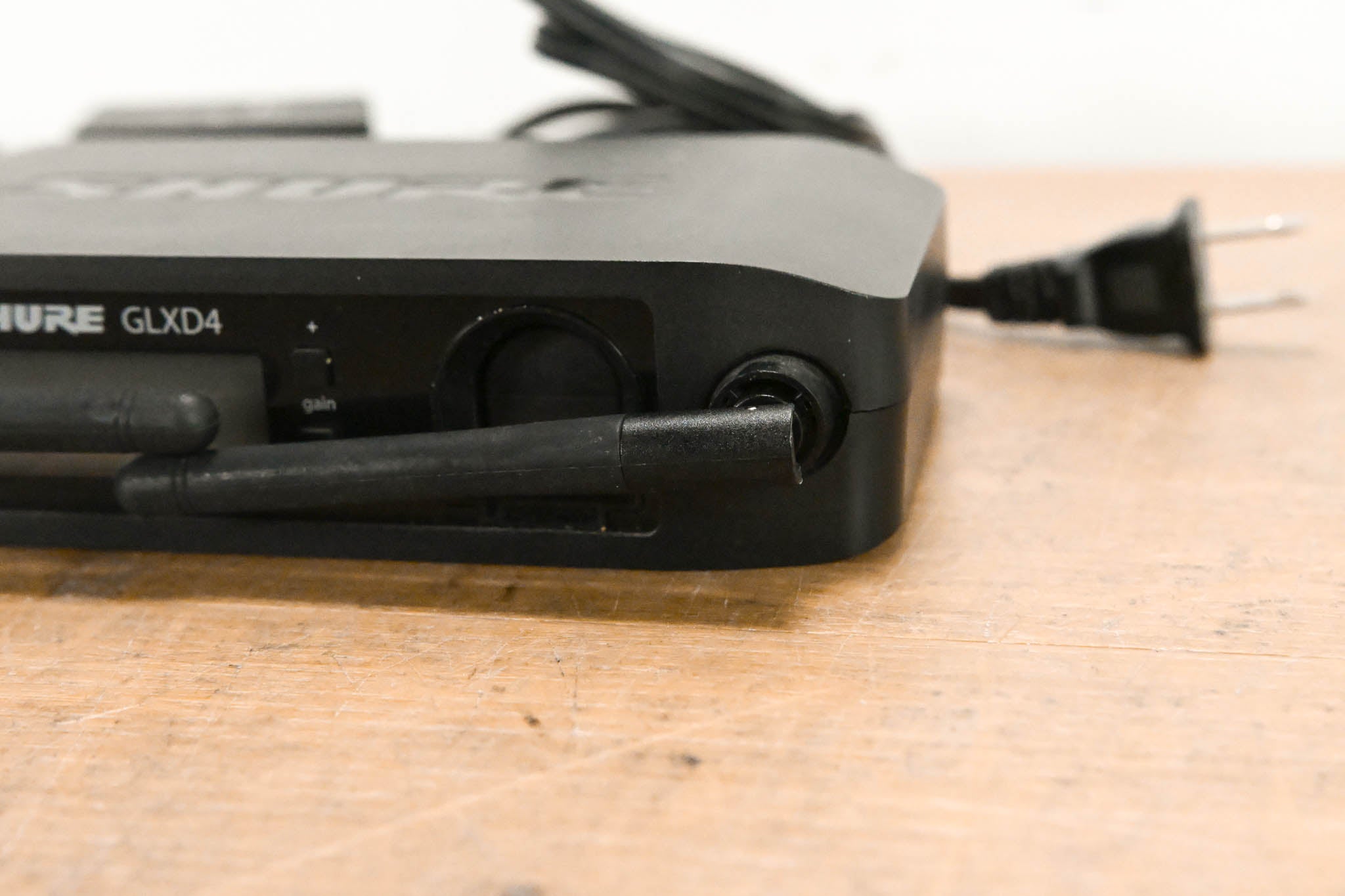 Shure GLXD14-Z2 Digital Wireless Guitar System (2.4 GHz)