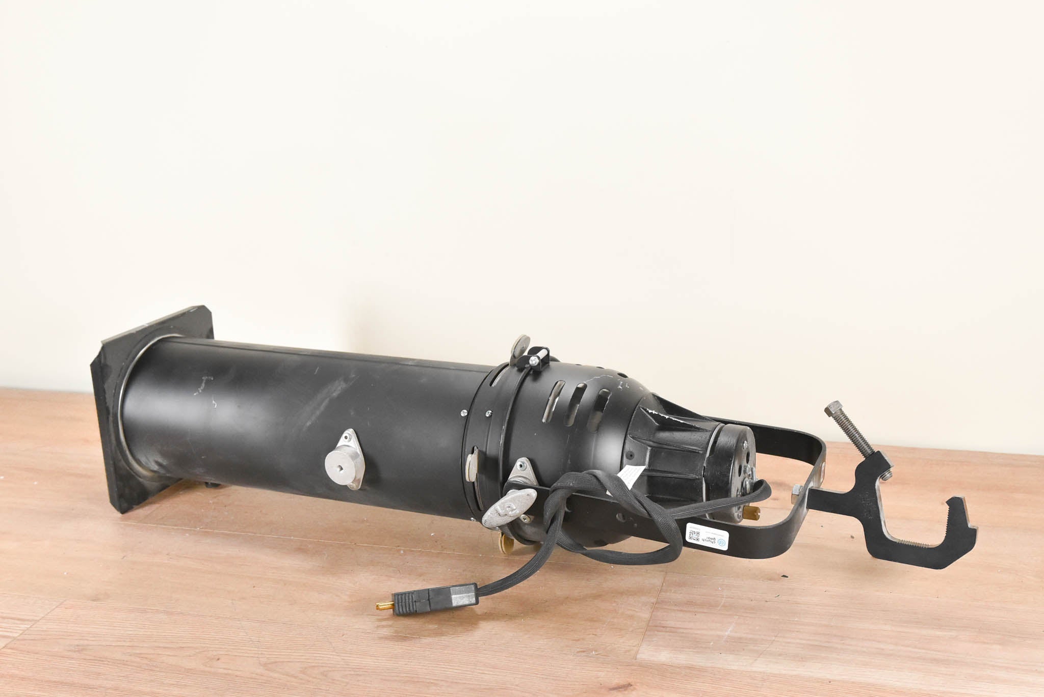 L&E AQ61 Ellipsoidal Light (Unknown Lens Degree)