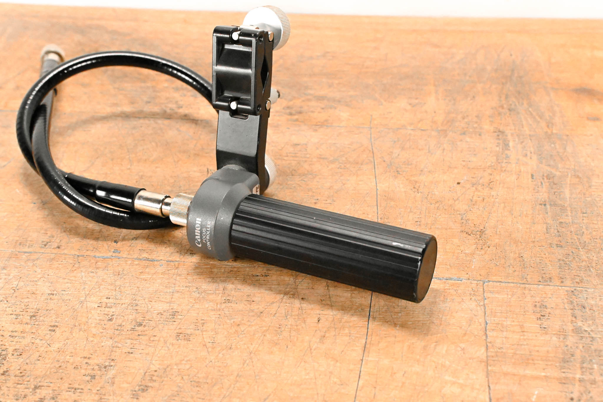 Canon FFC-200 Focus Manual Controller with CR-10 Clamper