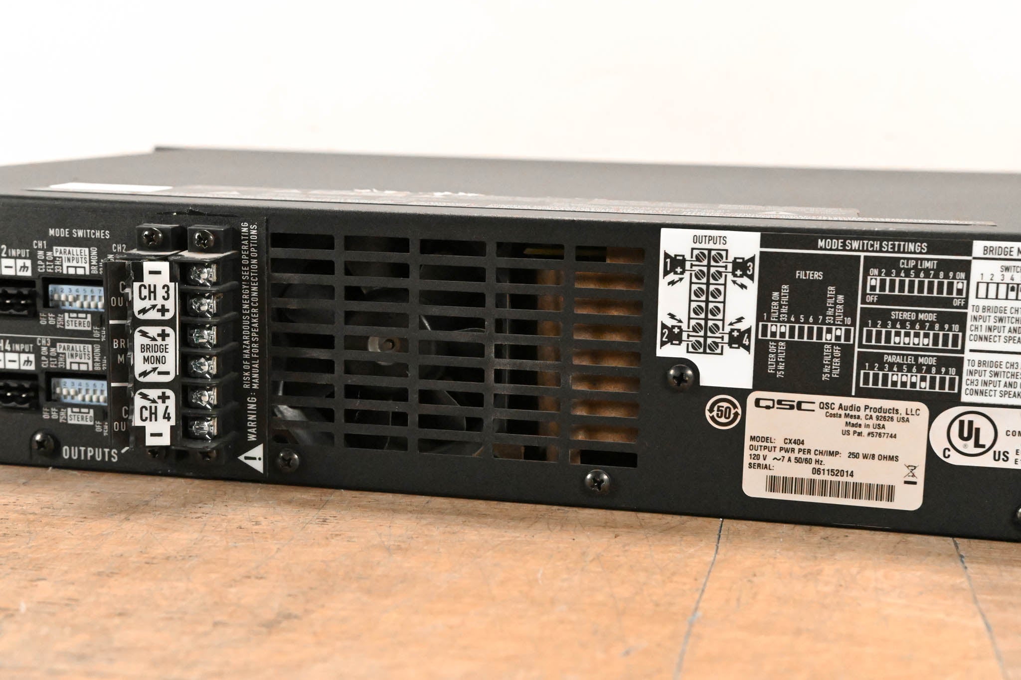 QSC CX404 400W 4-Channel Power Amplifier