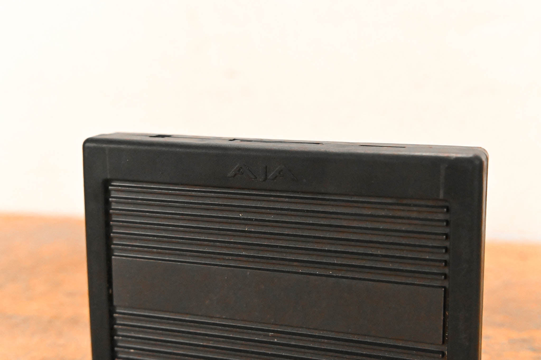 AJA KISTOR1TBUSB-R0 1TB KiStor Solid State Drive for Ki Pro