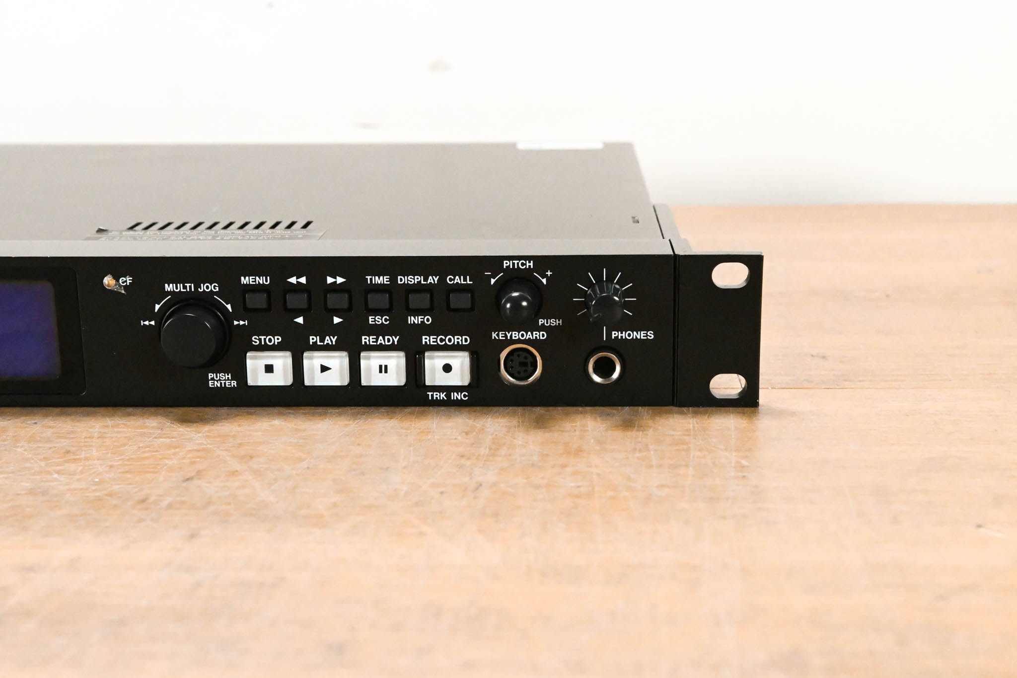 TASCAM SS-R1 Rack-Mountable Compact Solid State Recorder