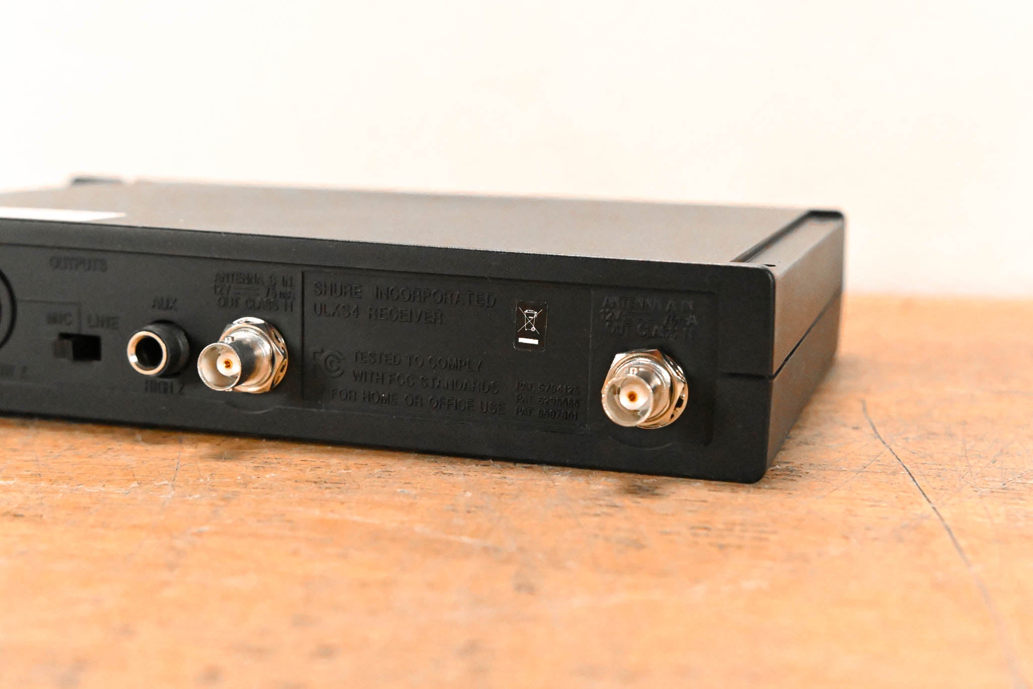 Shure ULXS24/58 Handheld Wireless System - 470-506 MHz (NO POWER SUPPLY)