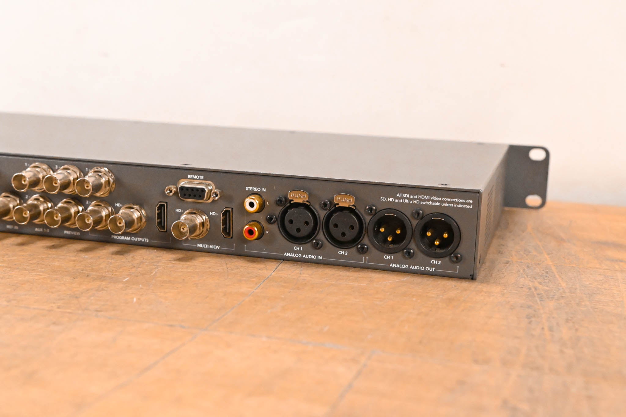 Blackmagic Design ATEM 1 M/E Production Studio 4K