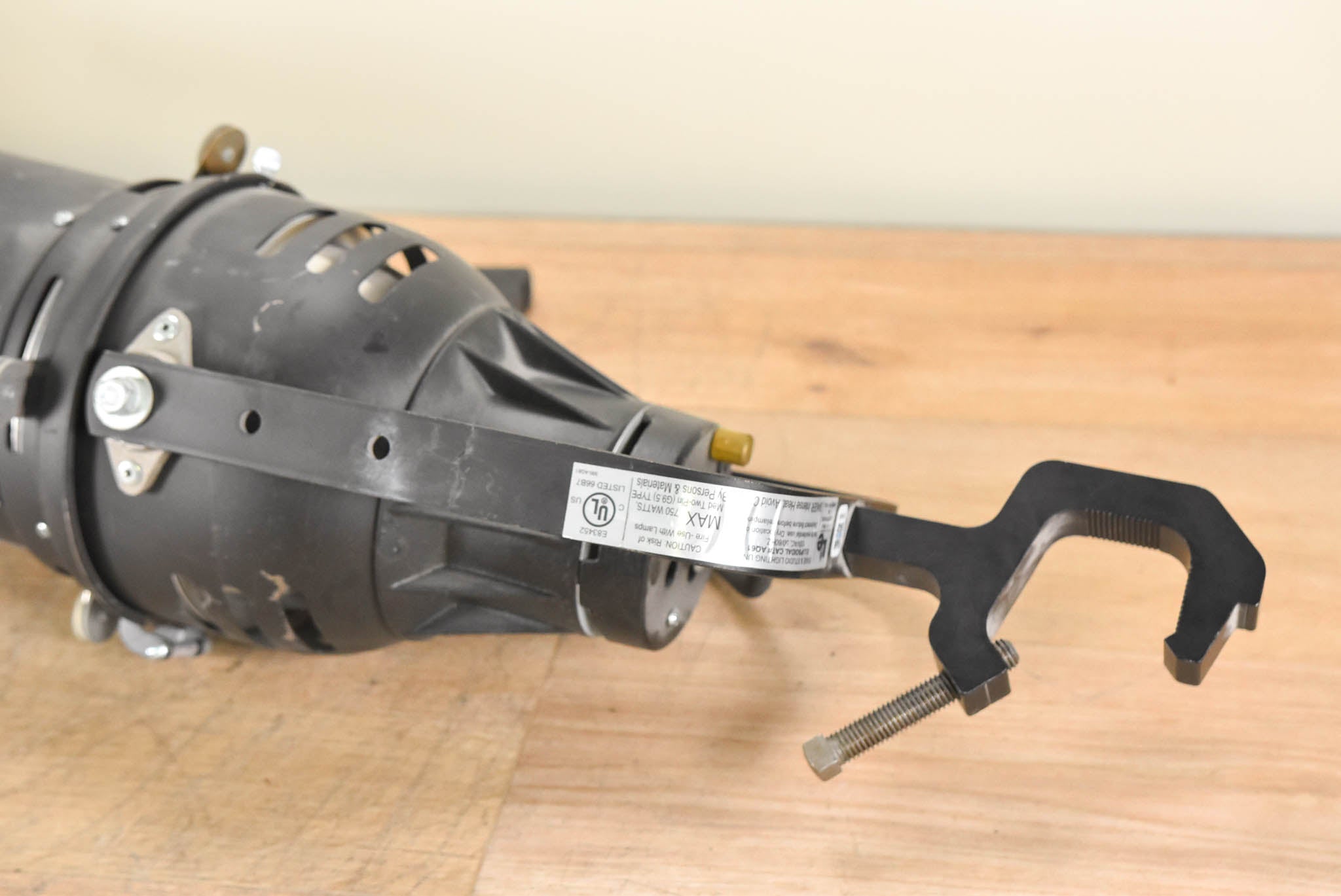 L&E AQ61 Ellipsoidal Light (Unknown Lens Degree)