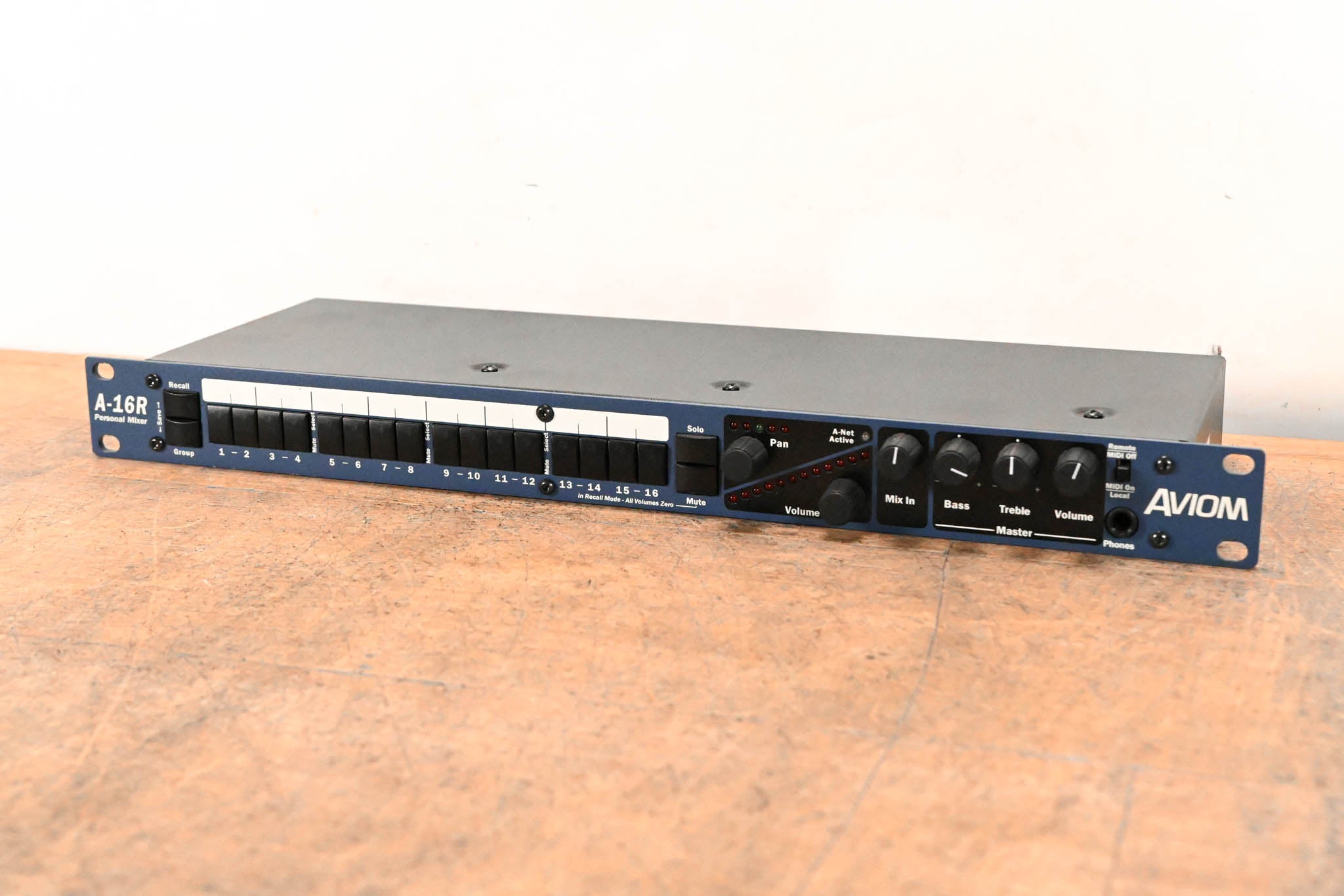 Aviom A-16R Rack-Mounted Personal Mixer