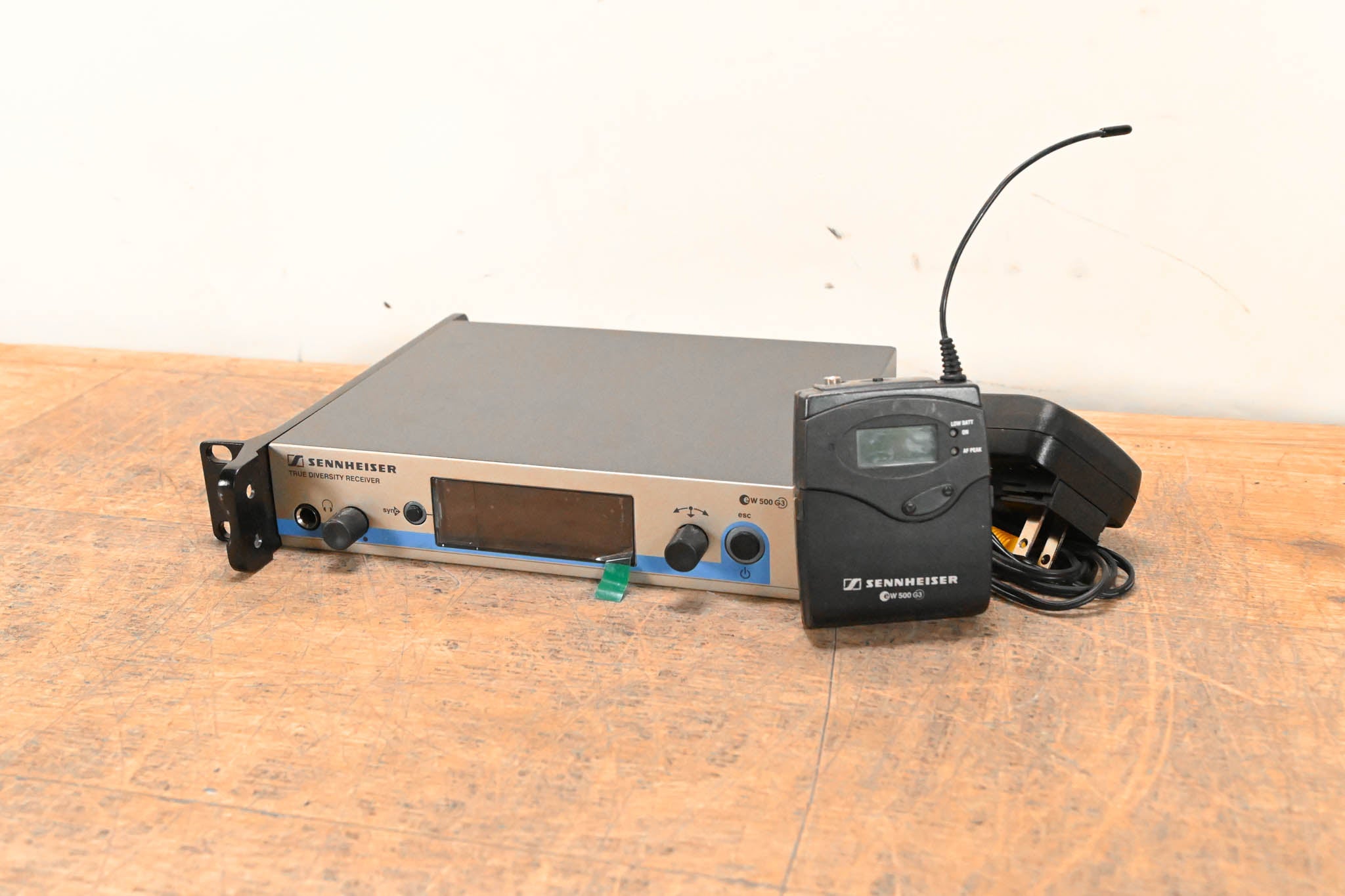 Sennheiser ew 500 G3 Bodypack Wireless System - A Range: 516-558 MHz