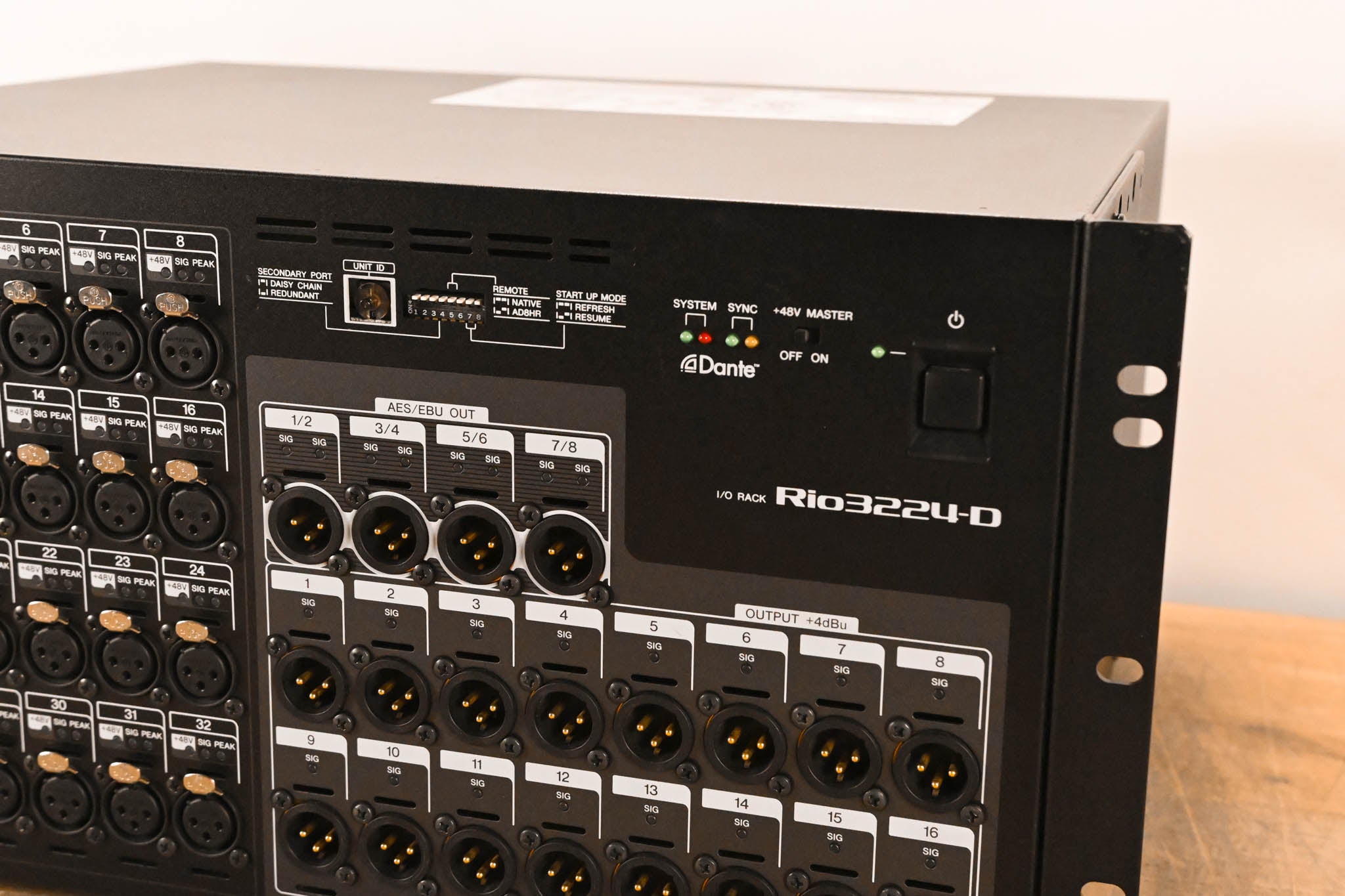 Yamaha Rio3224-D Rio Series 32x16 Remote Stage Box