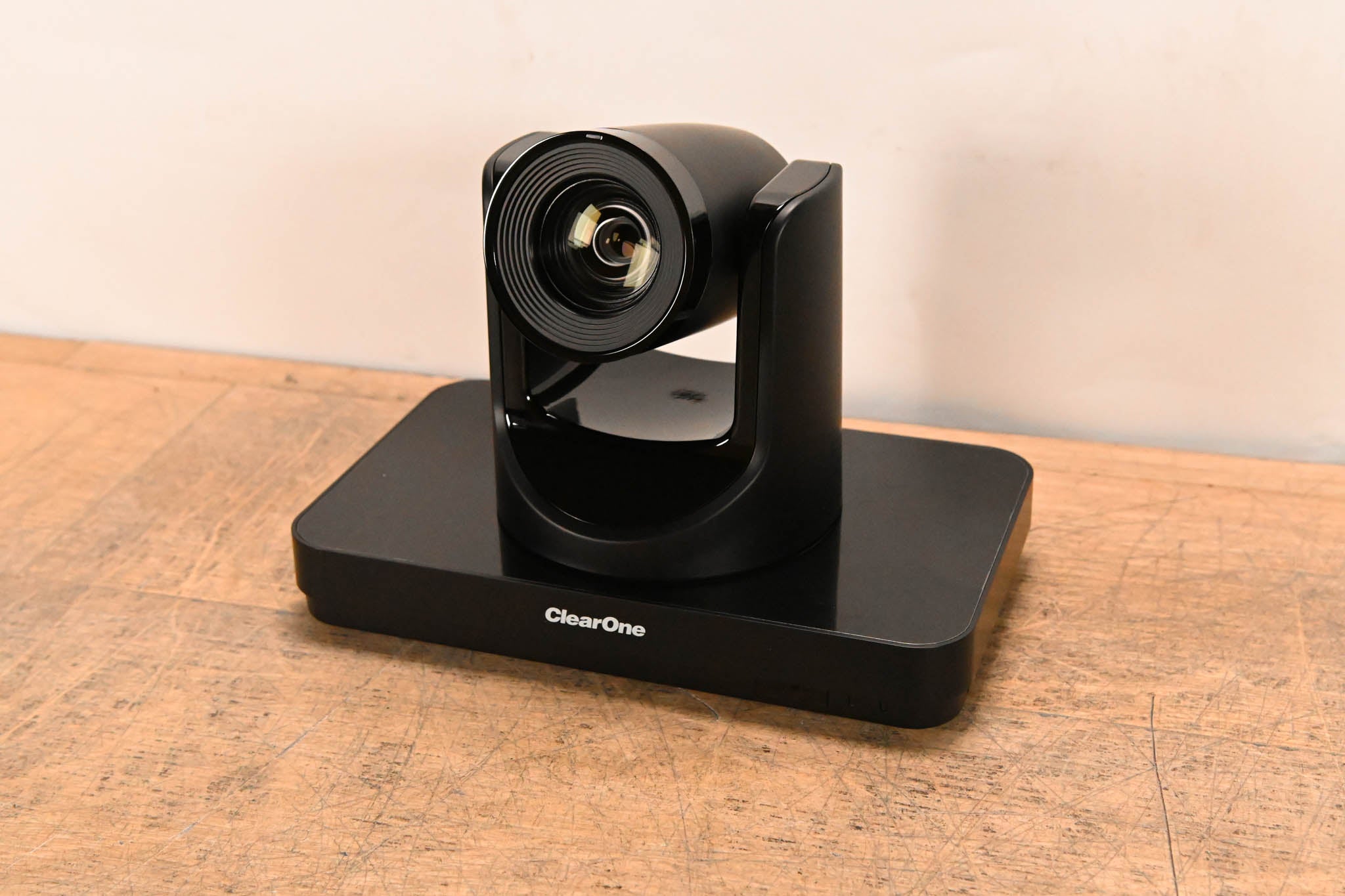 ClearOne UNITE 260N Pro PTZ Camera with 20x Zoom and AI Face Tracking