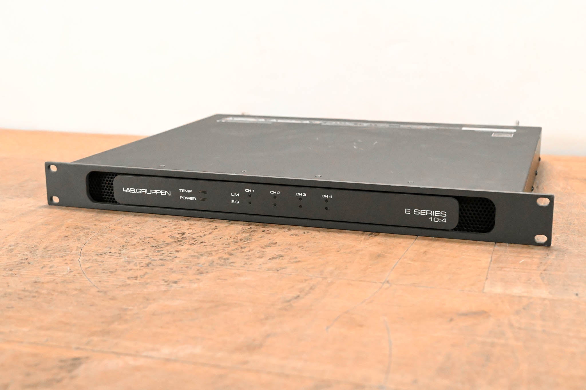 Lab Gruppen E10:4 1000W E-Series Installation Amplifier