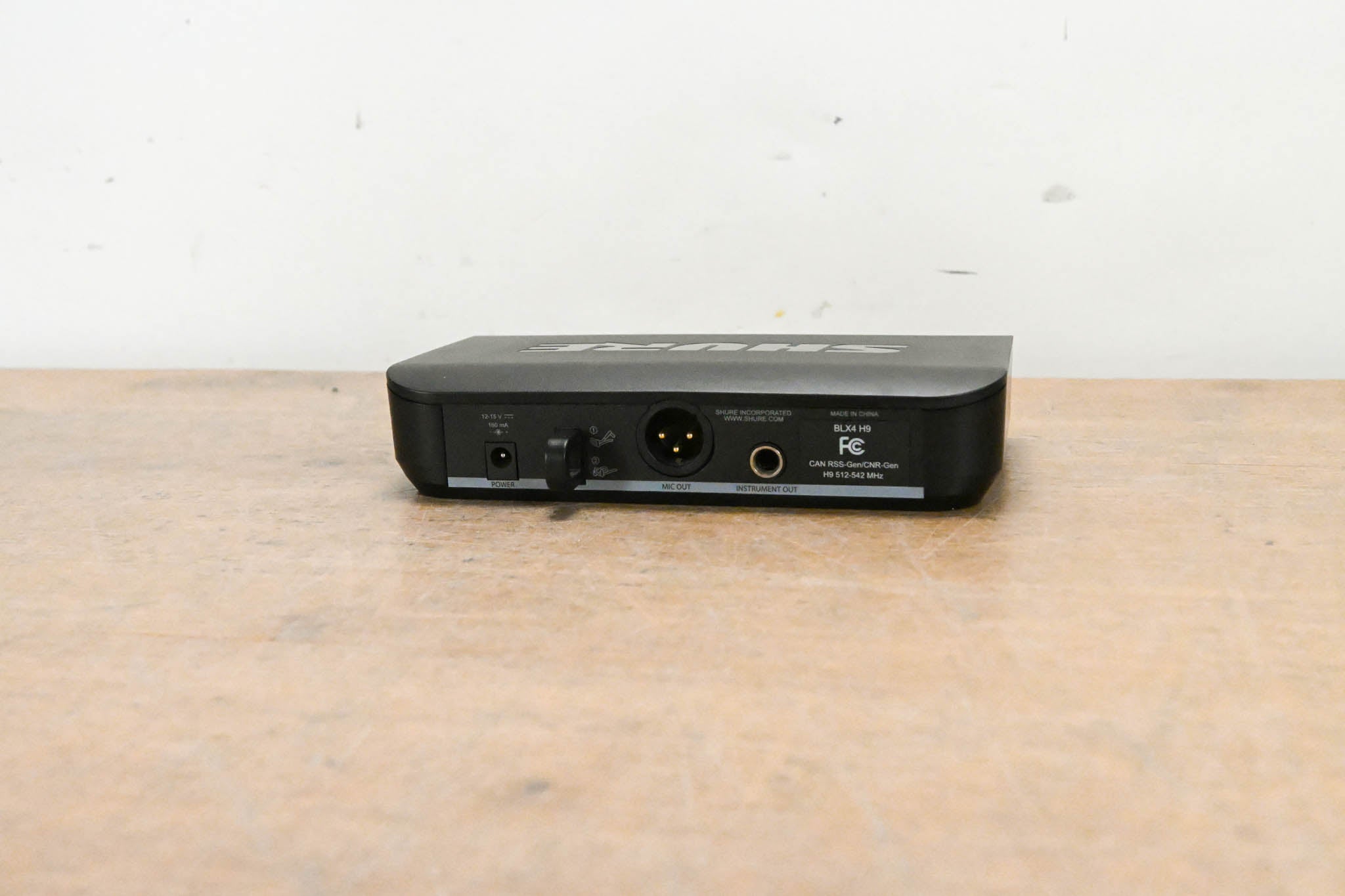 Shure BLX14 Bodypack Wireless System - H9 Band: 512-542 MHz (NO PSU)