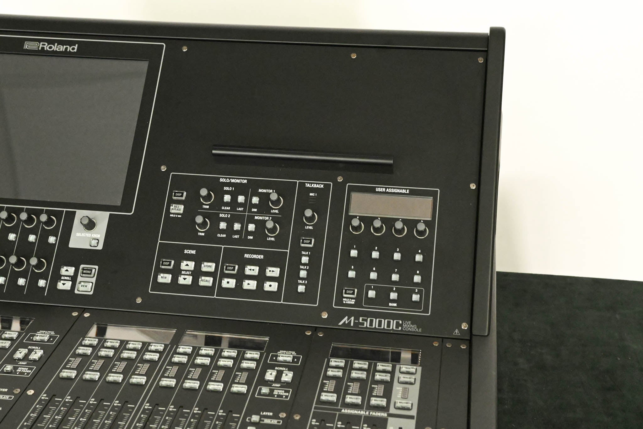 Roland M-5000C Live Mixing Console