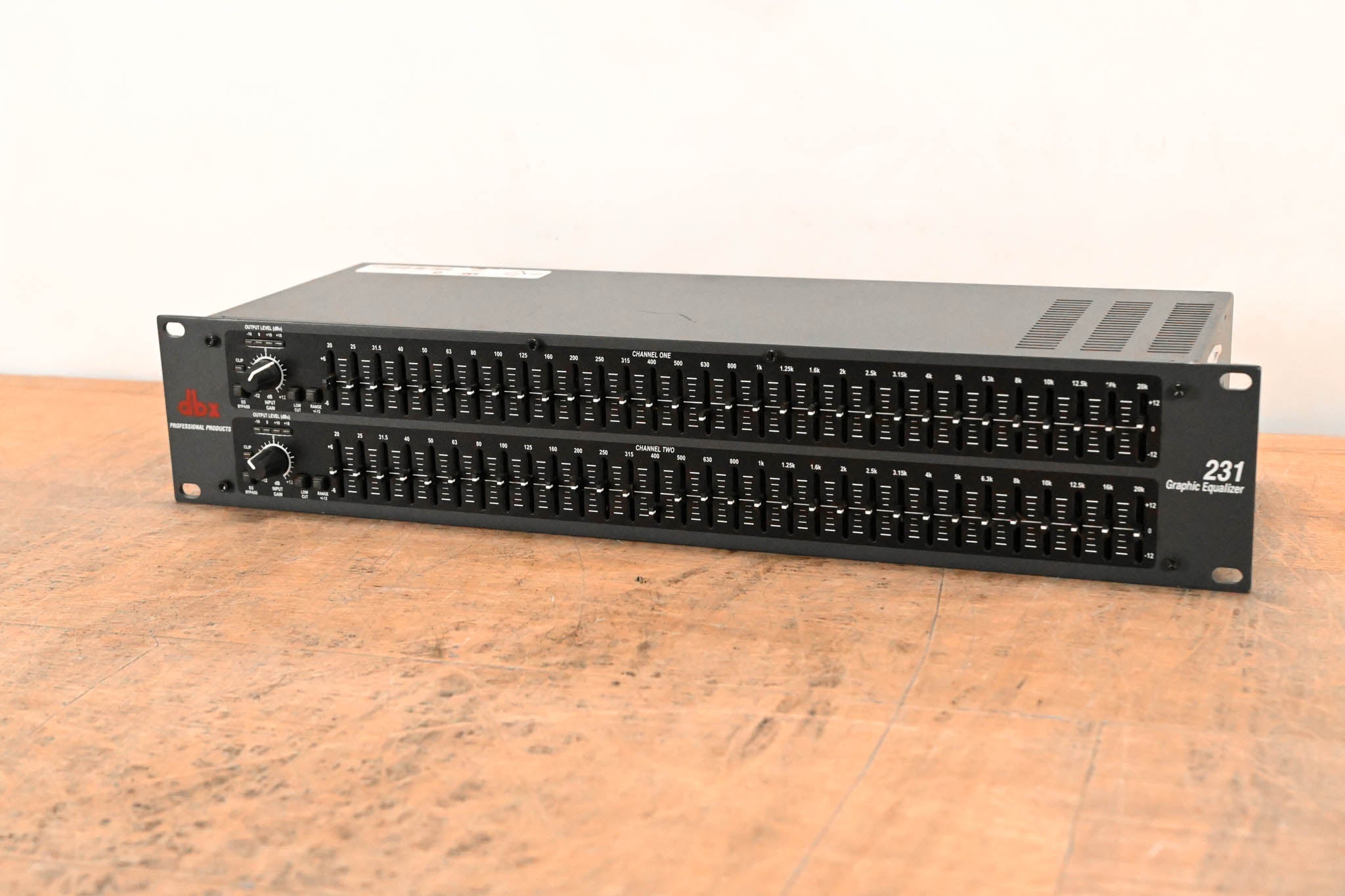 dbx 231 Dual-Channel 31-Band Graphic Equalizer