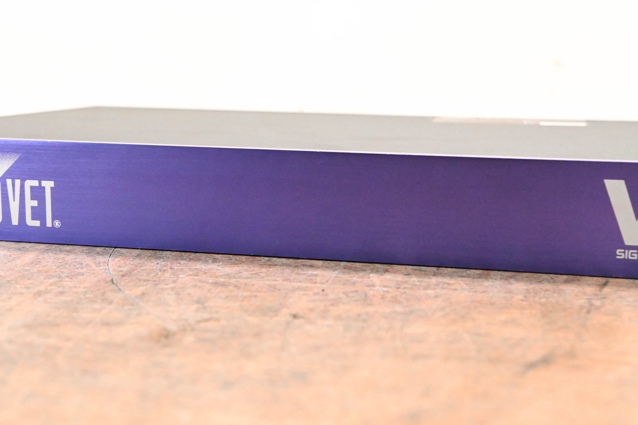 Chauvet VIP Signal Distributor for Video Wall