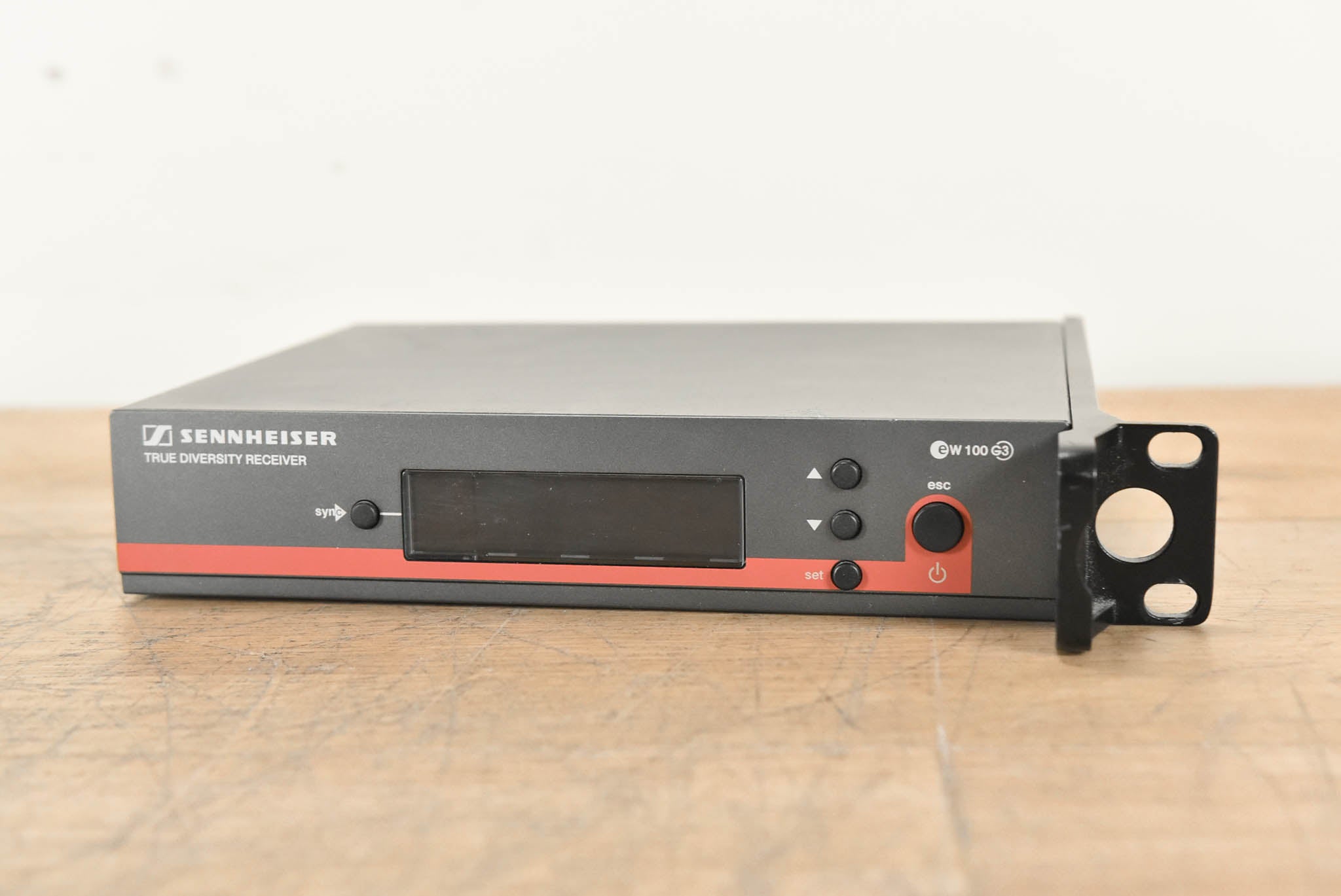 Sennheiser EM 100 G3 Wireless Receiver - B Range: 626-668 MHz