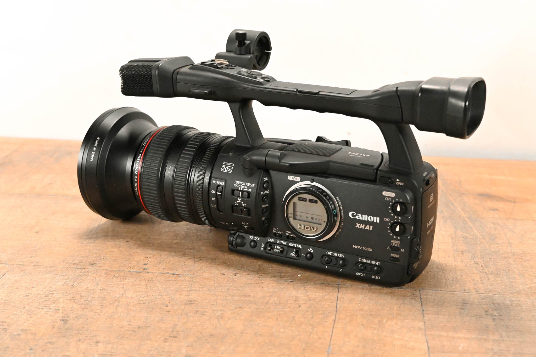 Canon XH-A1 3CCD 1080i HDV Camcorder