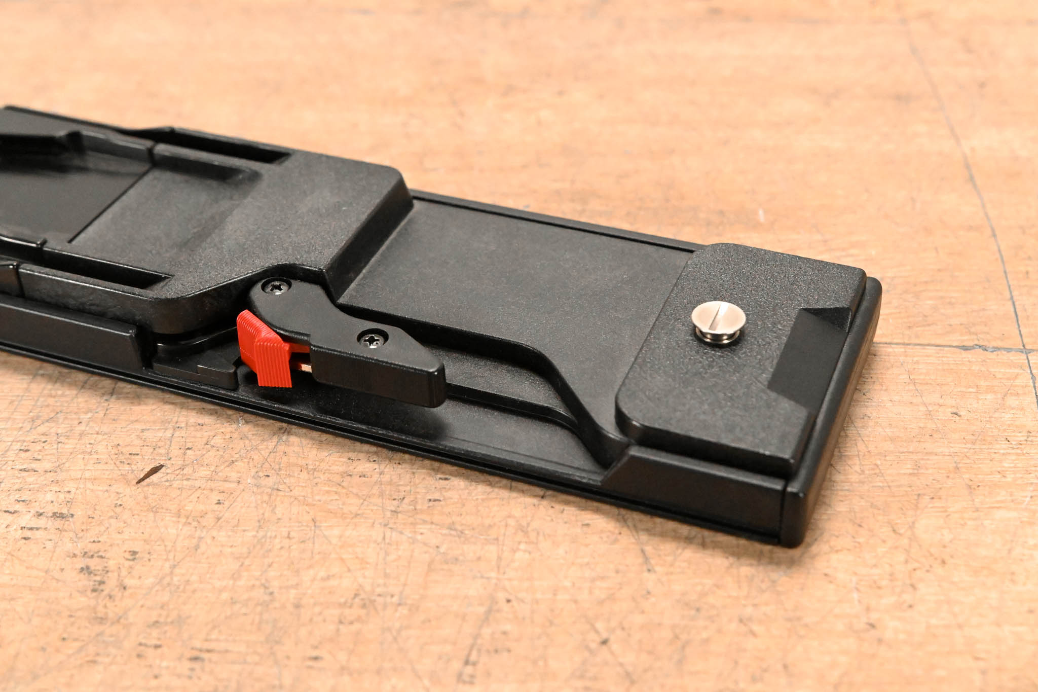 JVC QAL0802 Quick Release Tripod Base