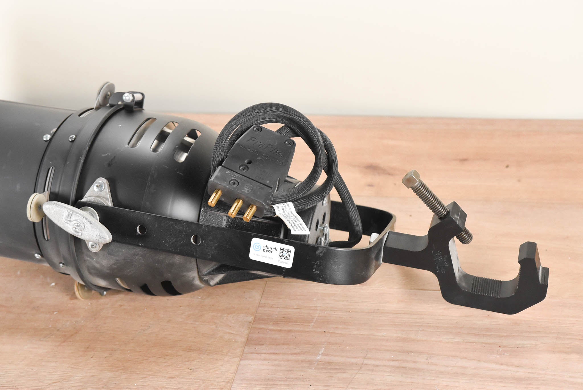 L&E AQ61 Ellipsoidal Light (Unknown Lens Degree)