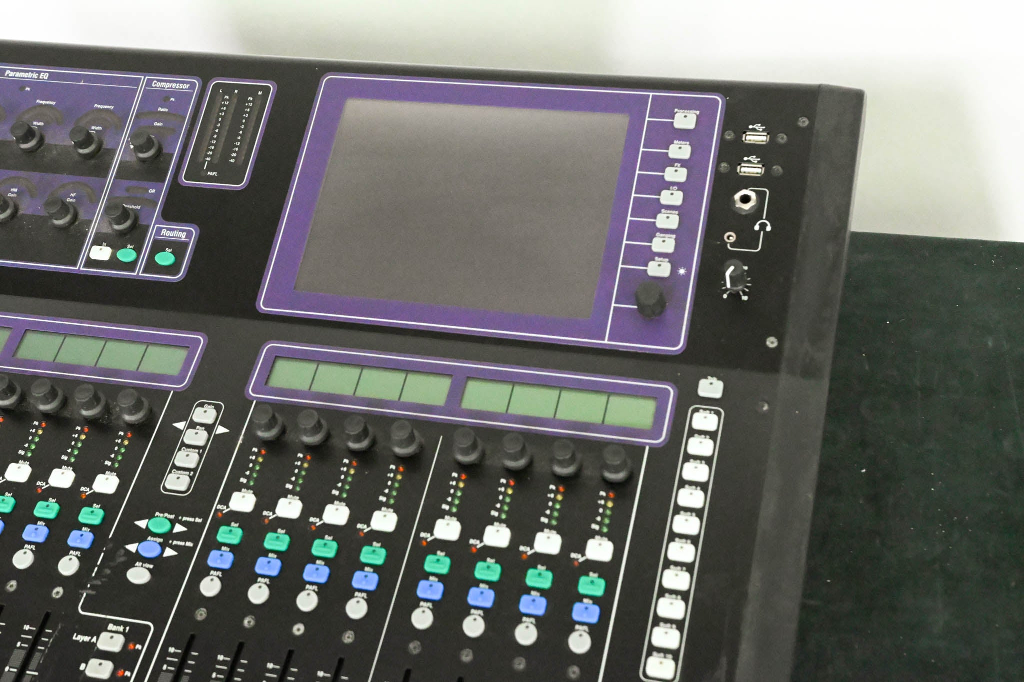 Allen & Heath GLD-80 Digital Audio Mixing Surface