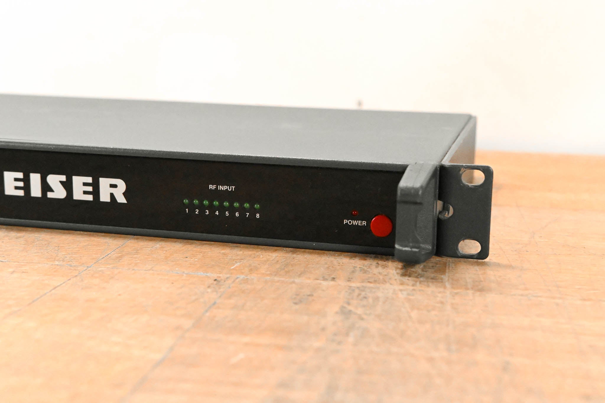 Sennheiser AC3000 Active Transmitter Combiner 8:1