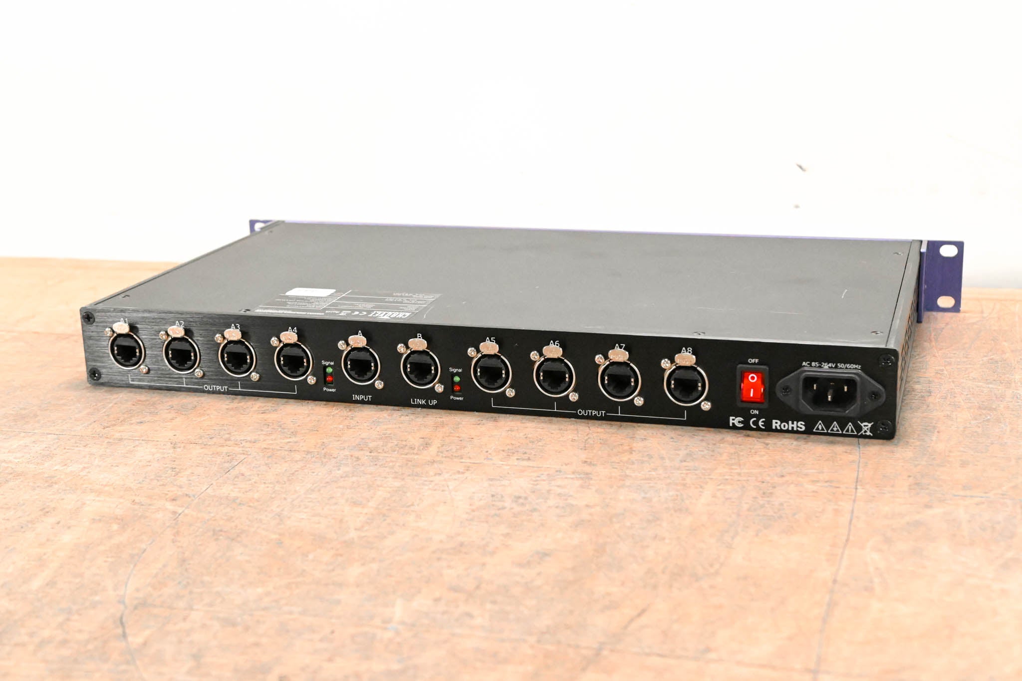 Chauvet VIP Signal Distributor for Video Wall