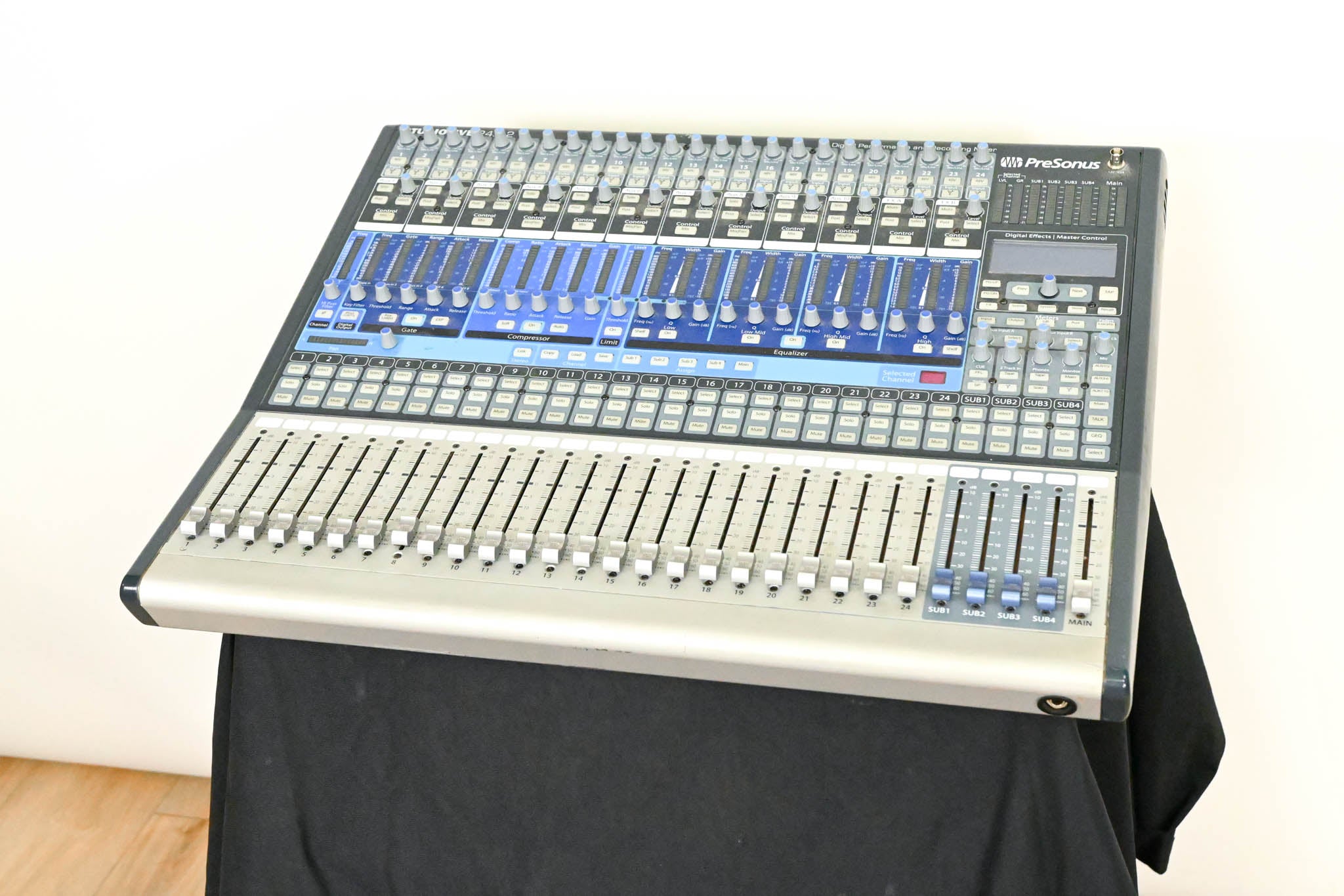 PreSonus StudioLive 24.4.2 24-Channel Digital Audio Mixer