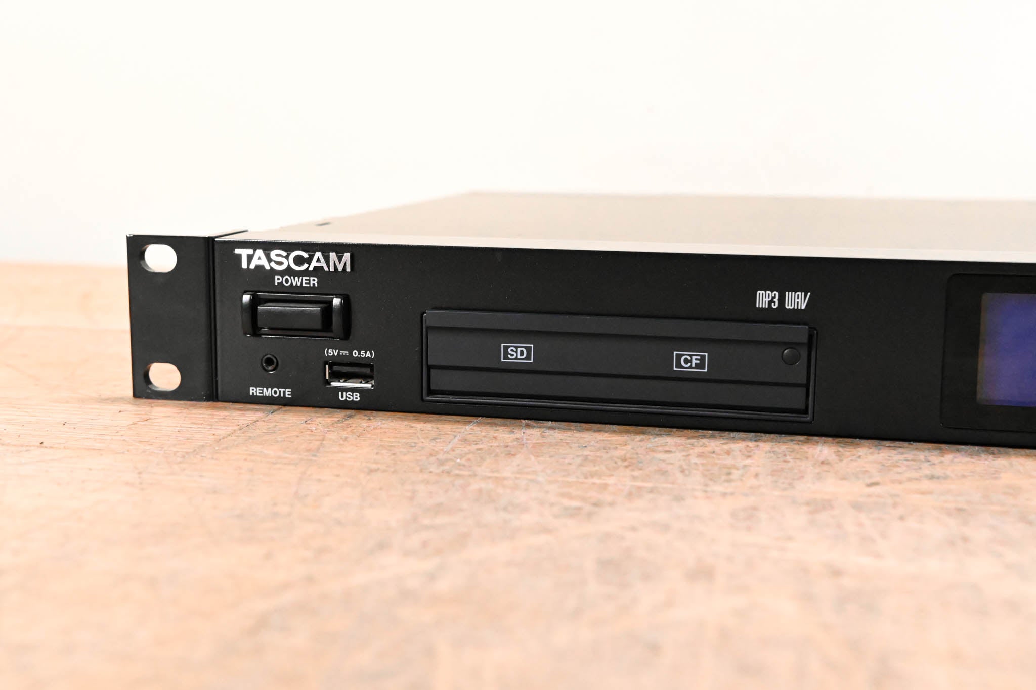 TASCAM SS-R100 Solid State Digital Digital Audio Recorder