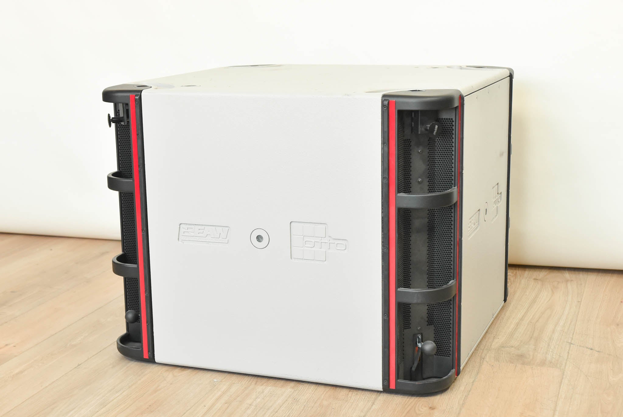 EAW Otto Adaptive Subwoofer
