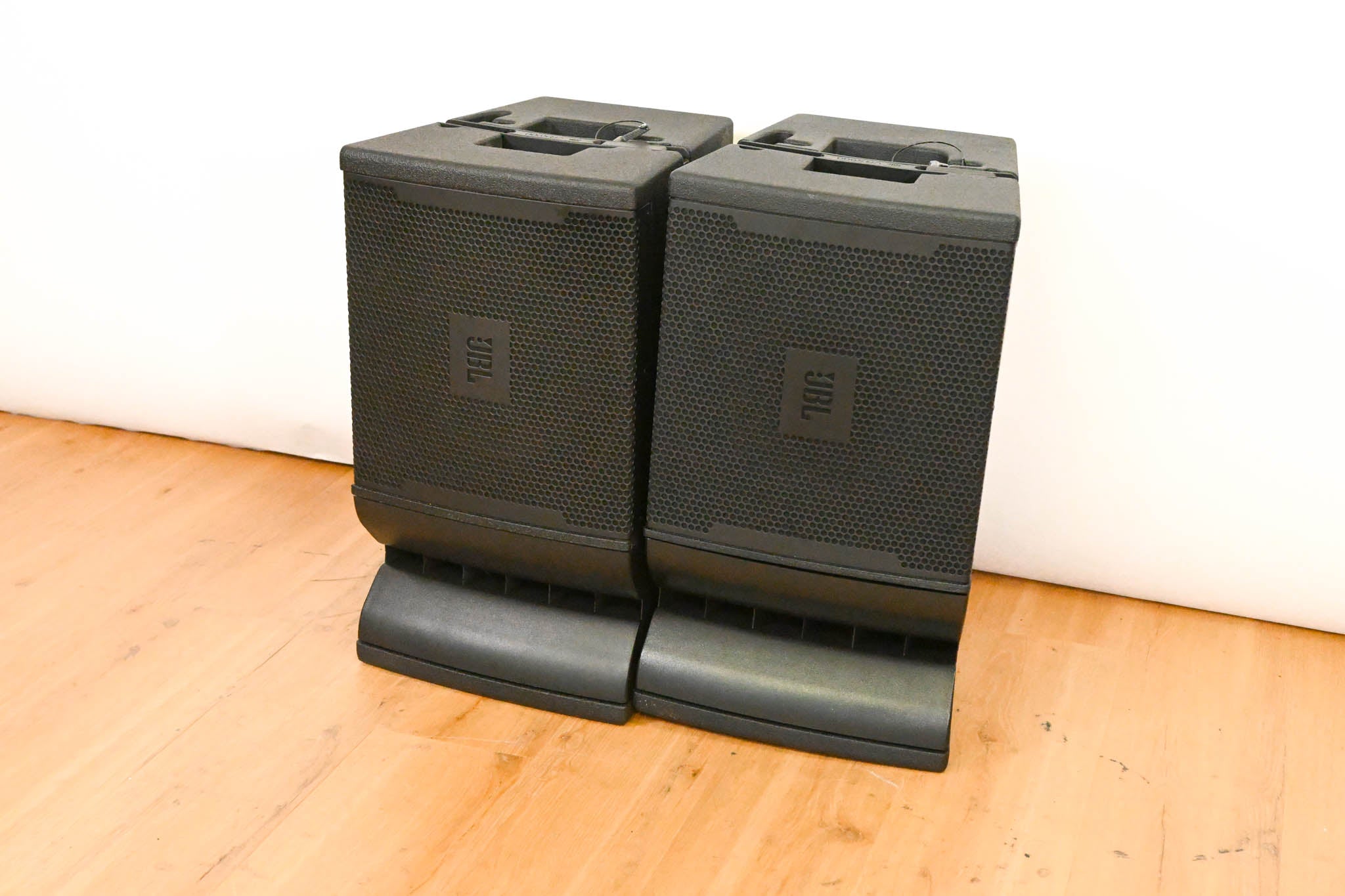JBL VRX932LA-1 12" Two-Way Line Array Loudspeaker System (PAIR)